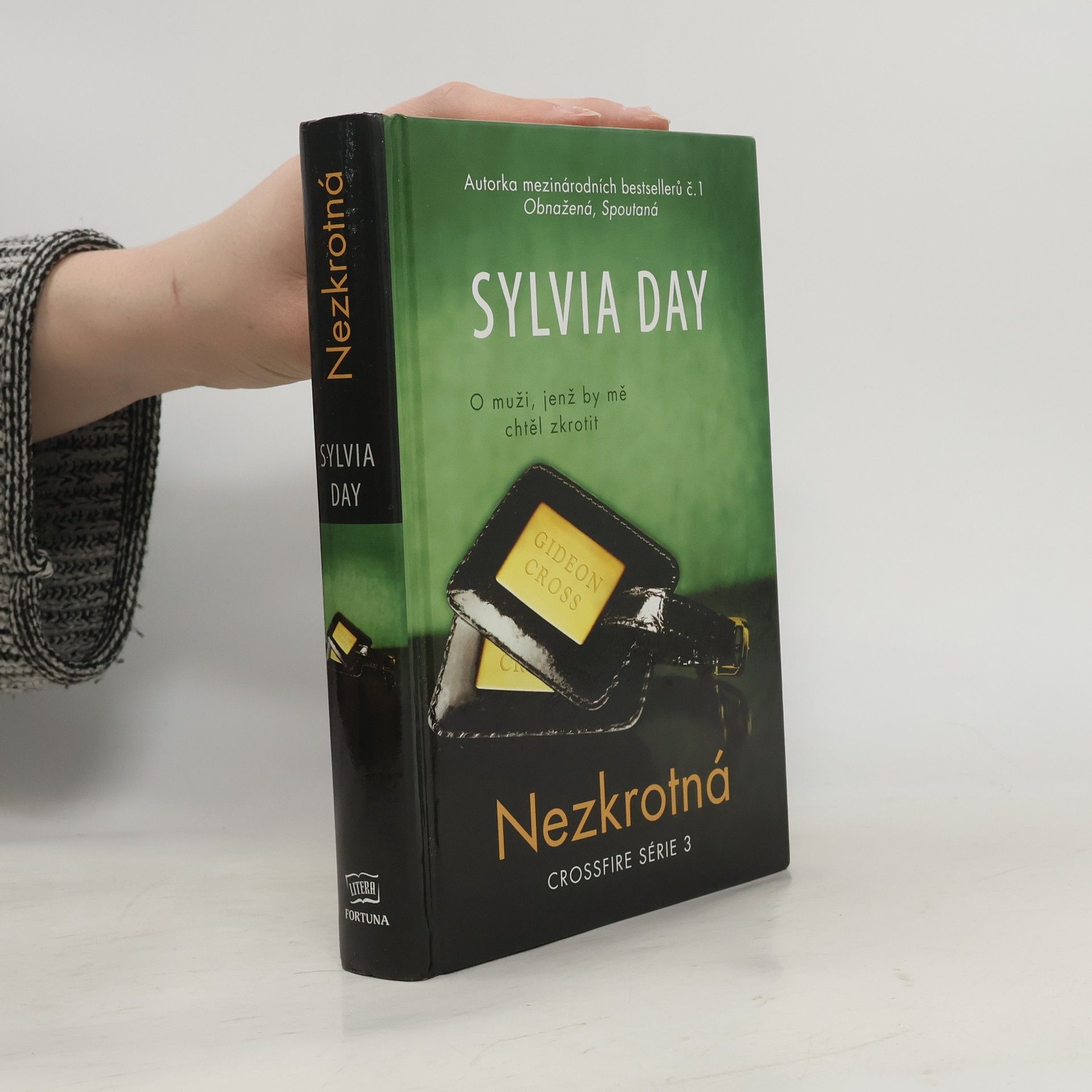 Sylvia Day Nezkrotná