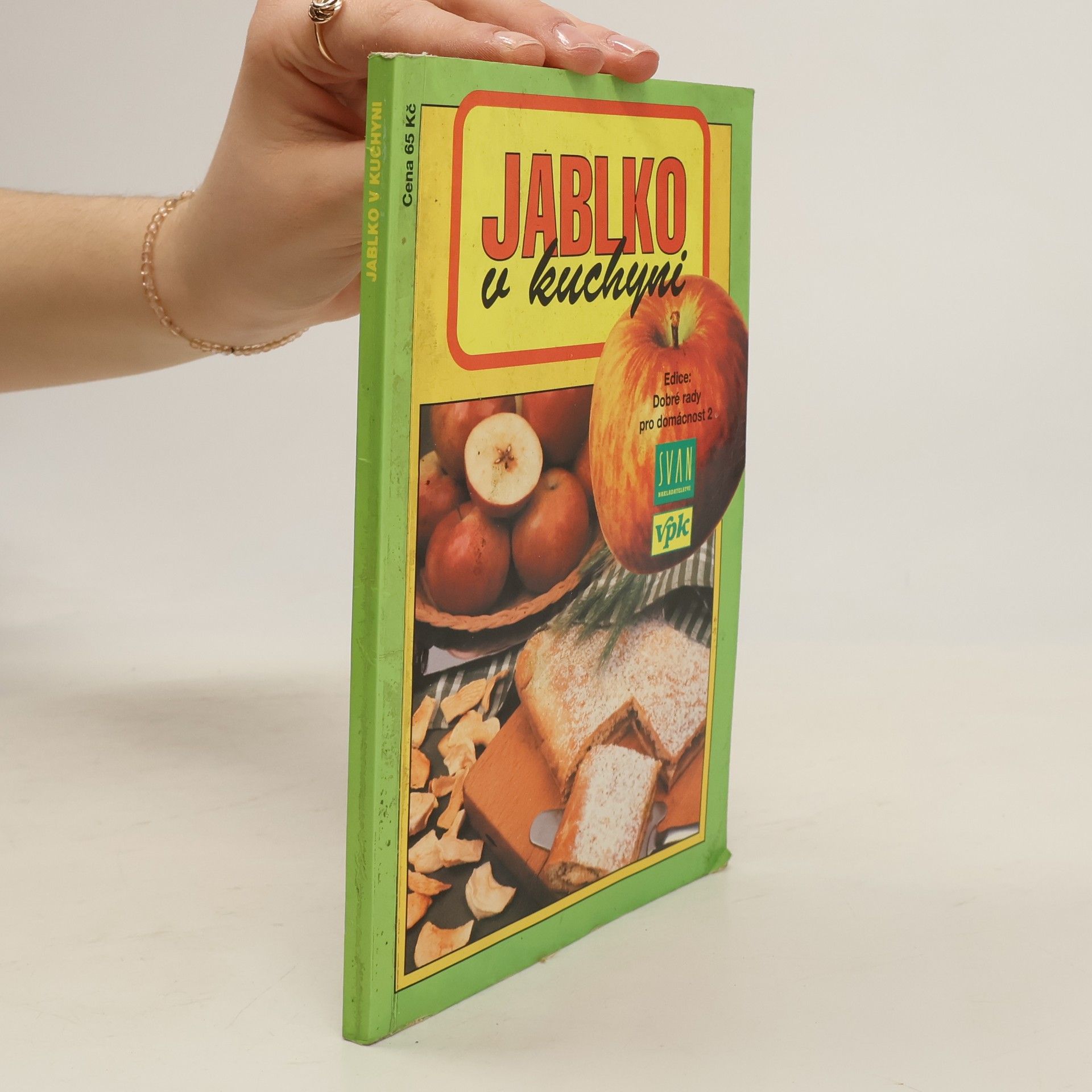 Bedřich Hájek Jablko v kuchyni