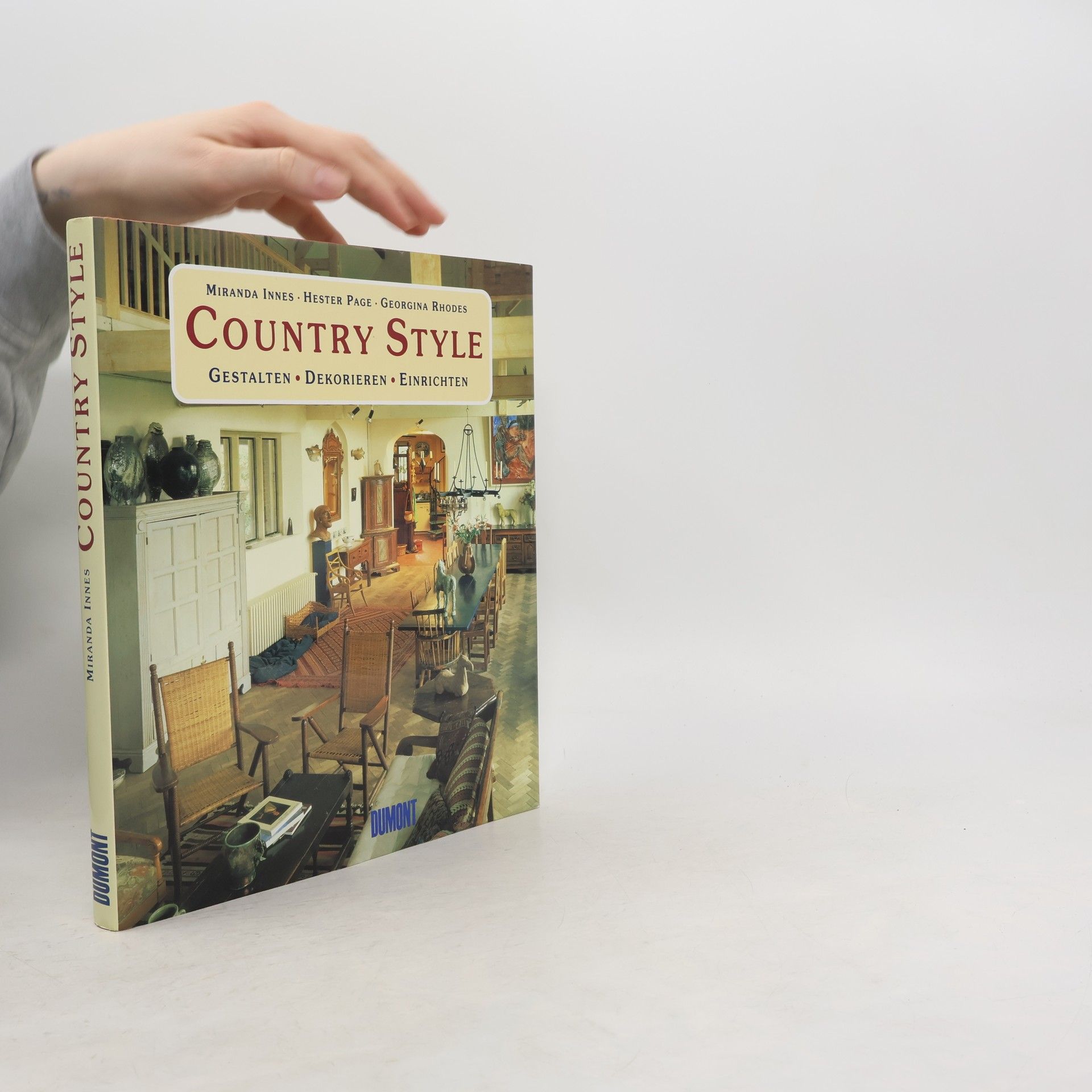 Miranda Innes Country-Style