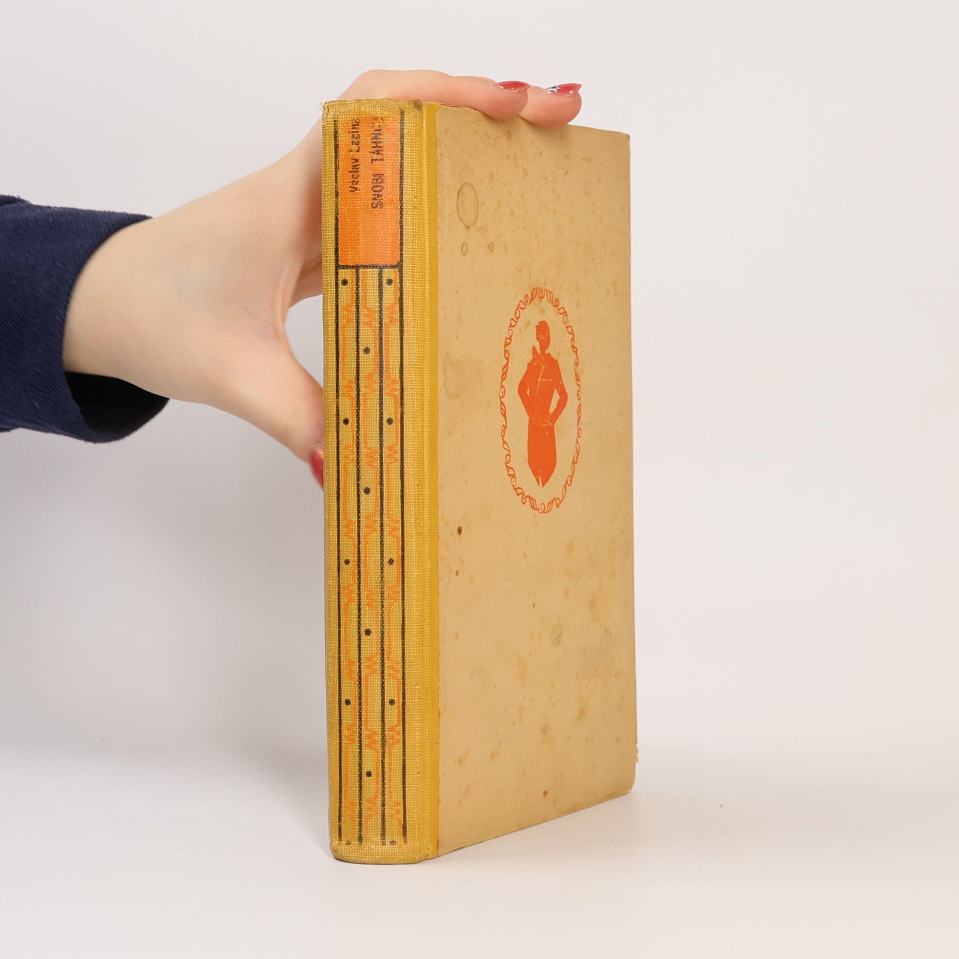 Václav Lacina Snobi táhnou. Panstvo se baví