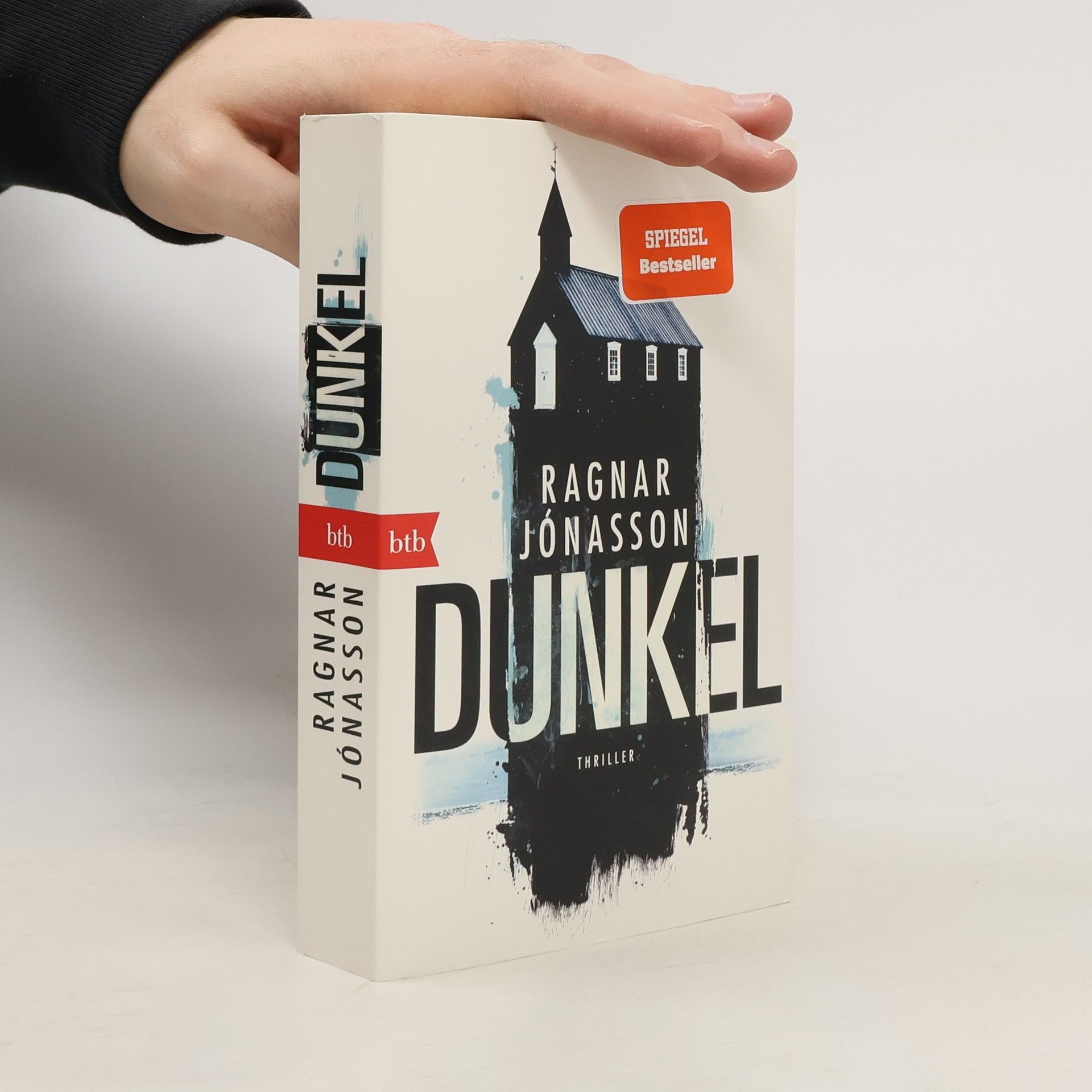 Ragnar Jónasson Dunkel
