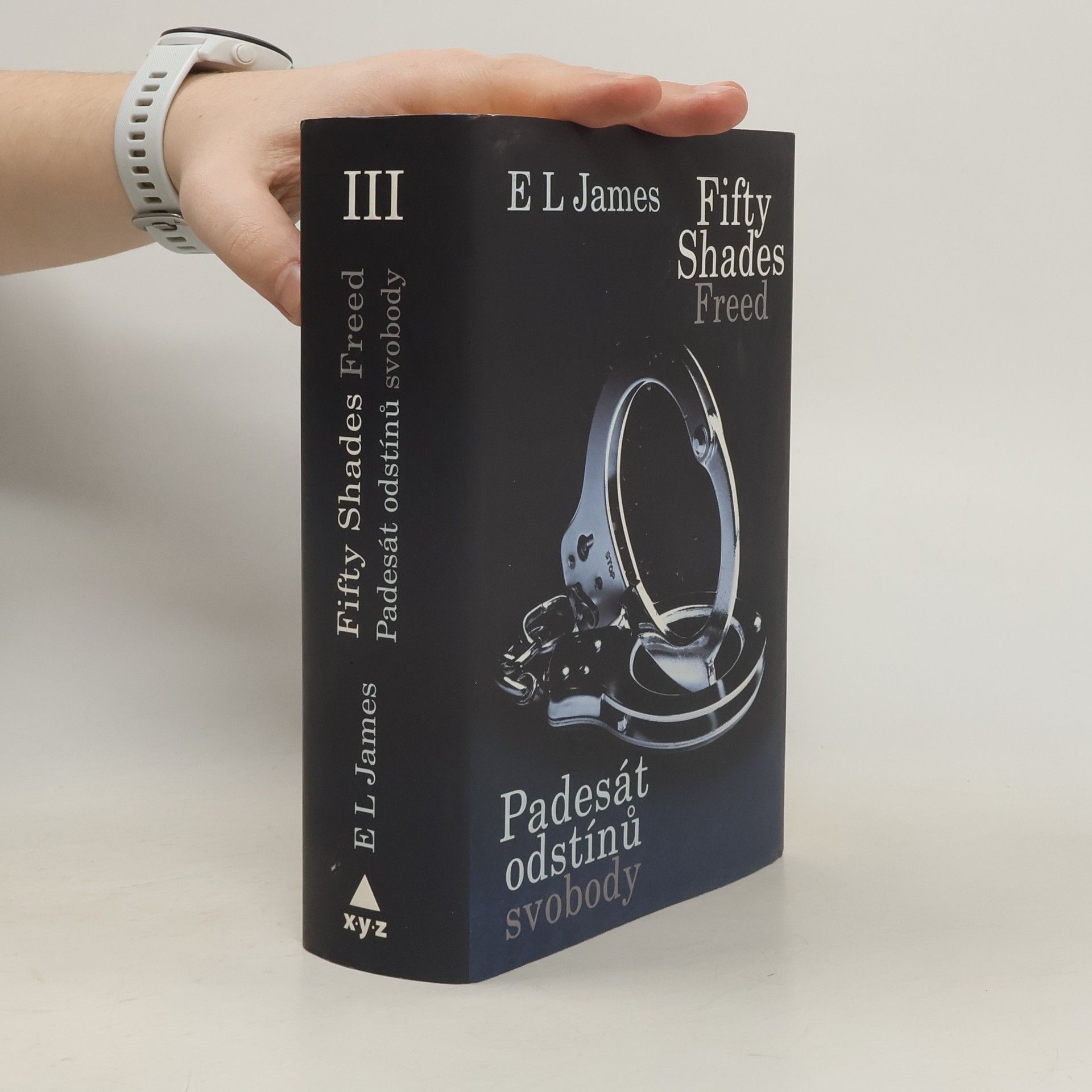 E L James Padesát odstínů svobody