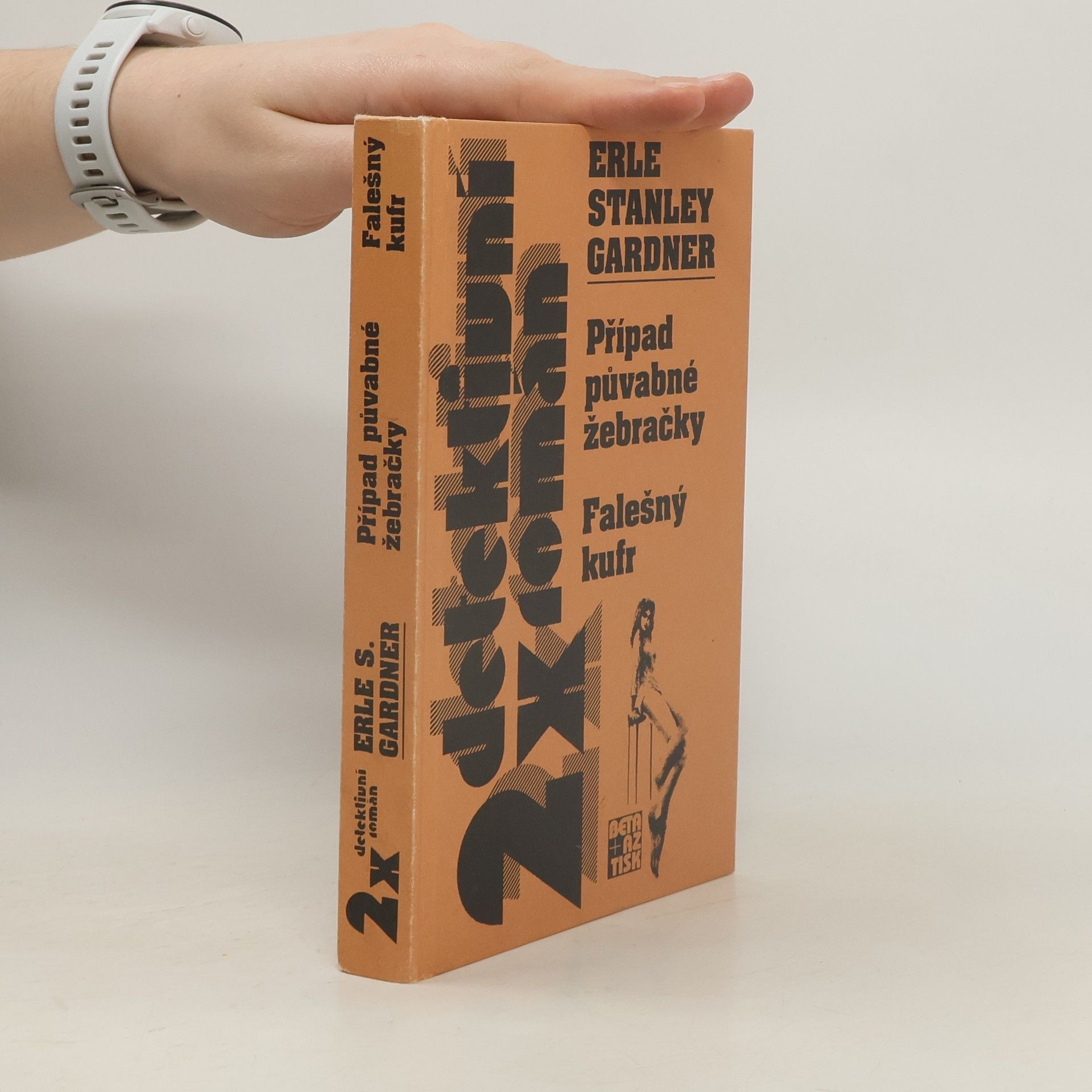 Erle Stanley Gardner 2x detektivní román - Případ půvabné žebračky. Falešný kufr