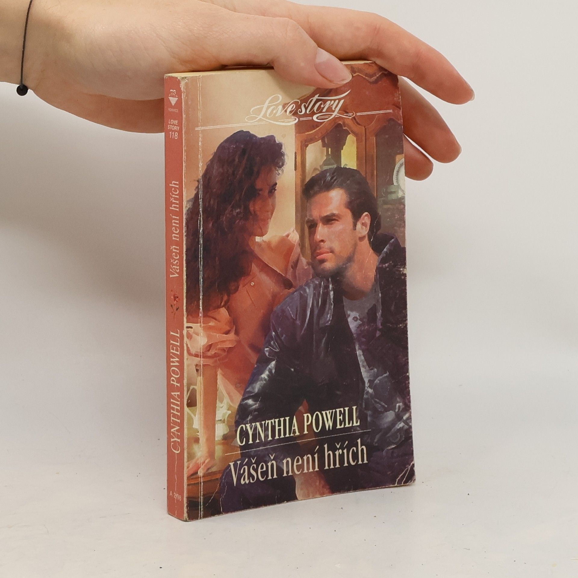 Cynthia Powell Vášeň není hřích