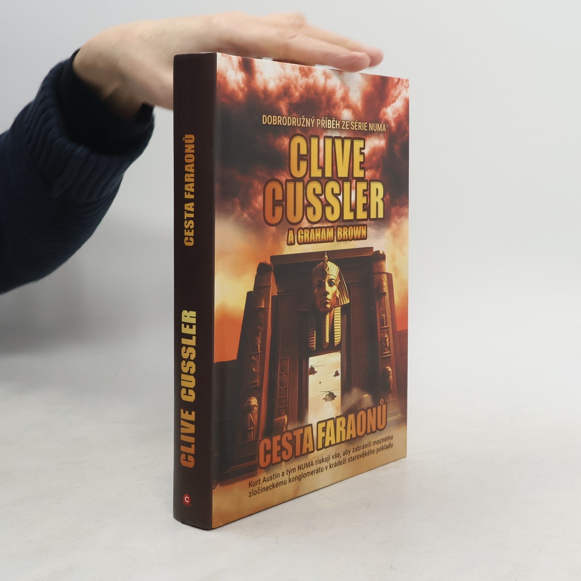 Clive Cussler Cesta faraonů