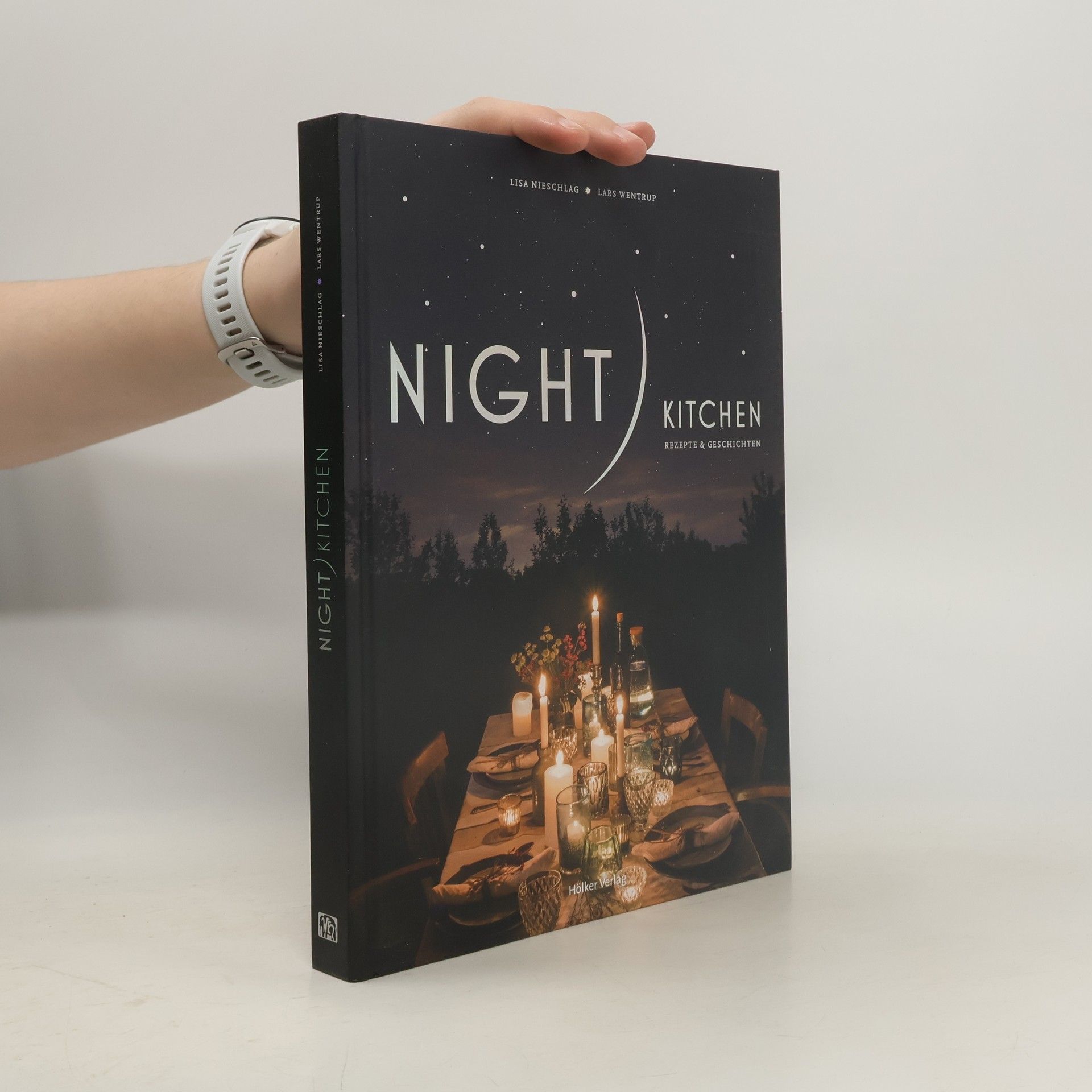 Lisa Nieschlag Night kitchen