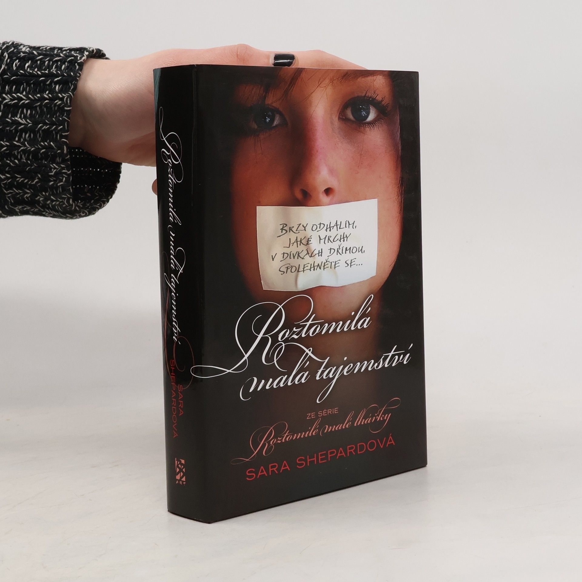 Sara Shepard Roztomilá malá tajemství