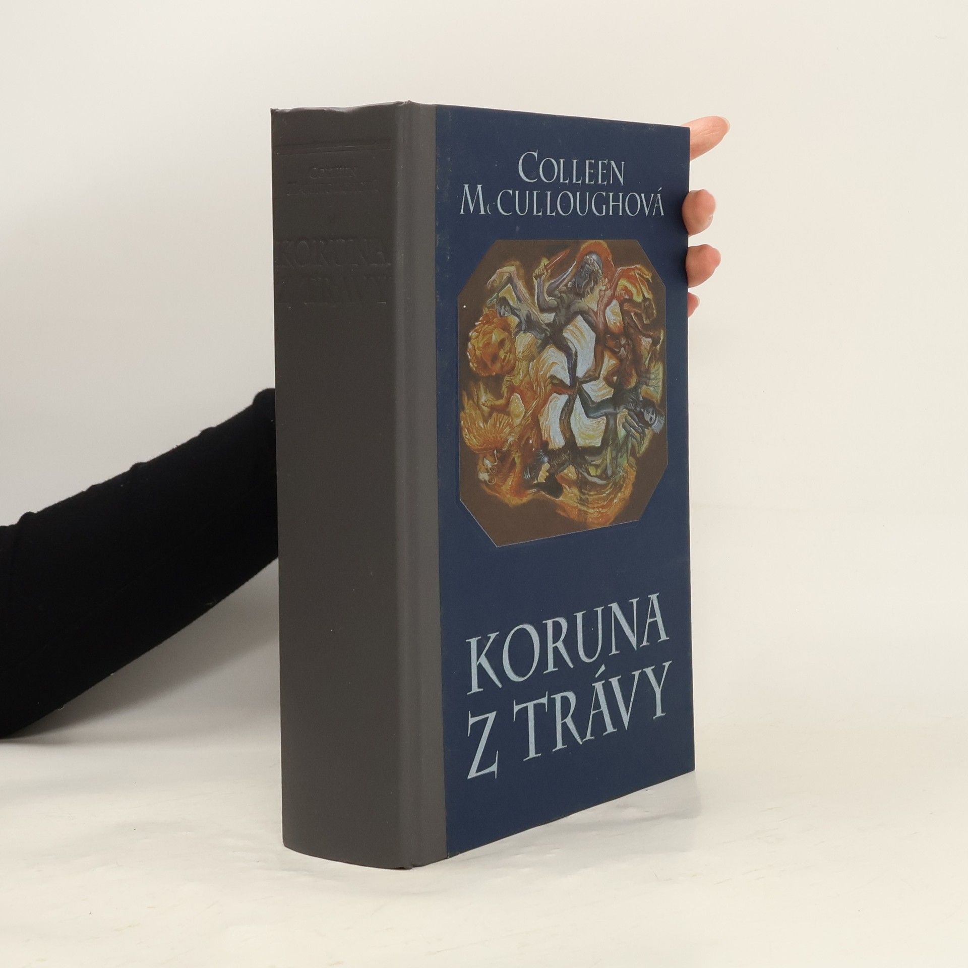 Colleen McCullough Koruna z trávy