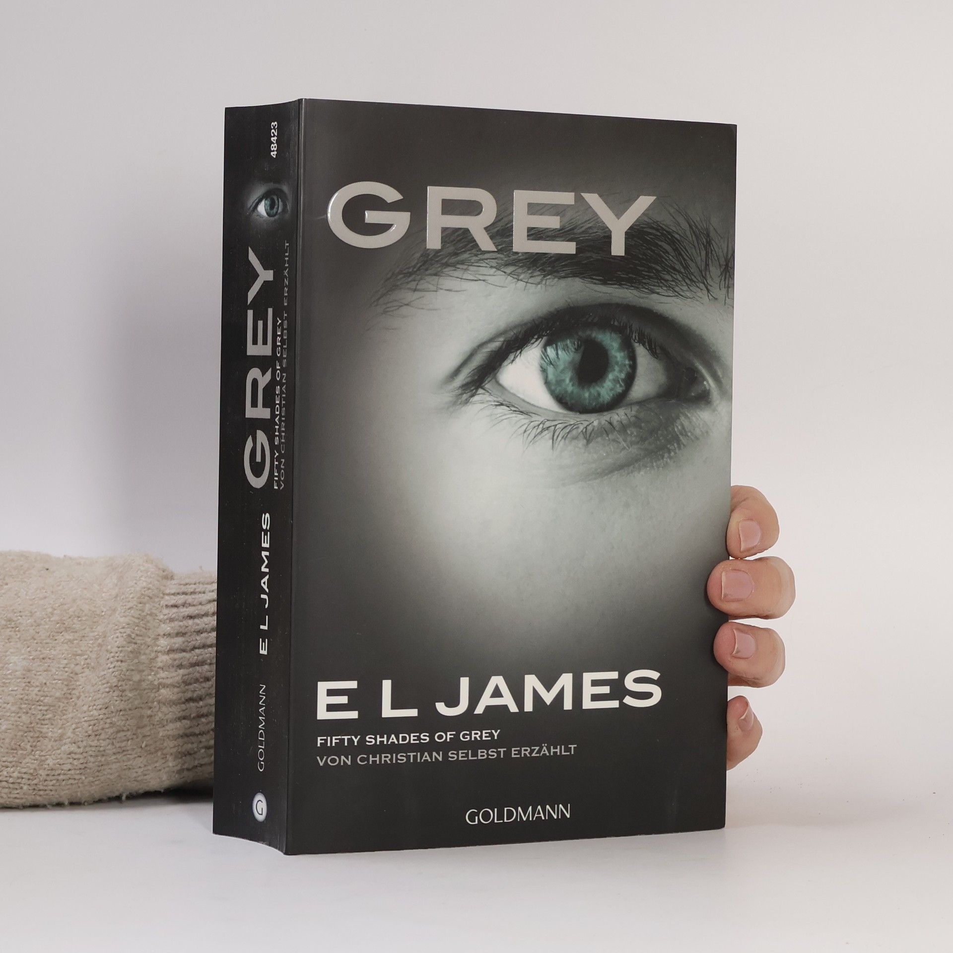 E. L. James Grey