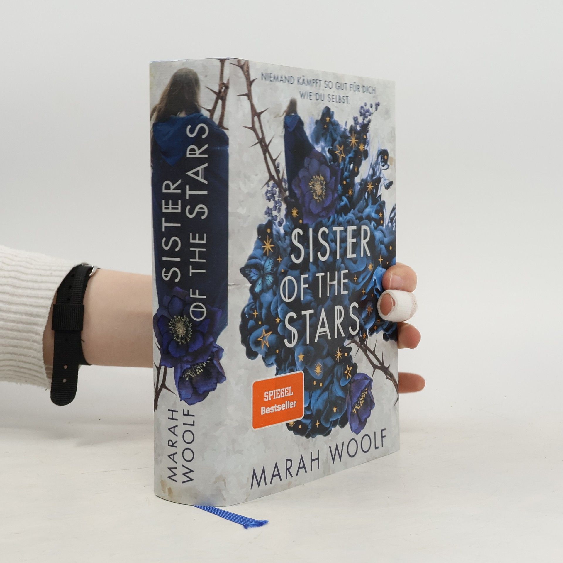 Marah Woolf Sister of the Stars