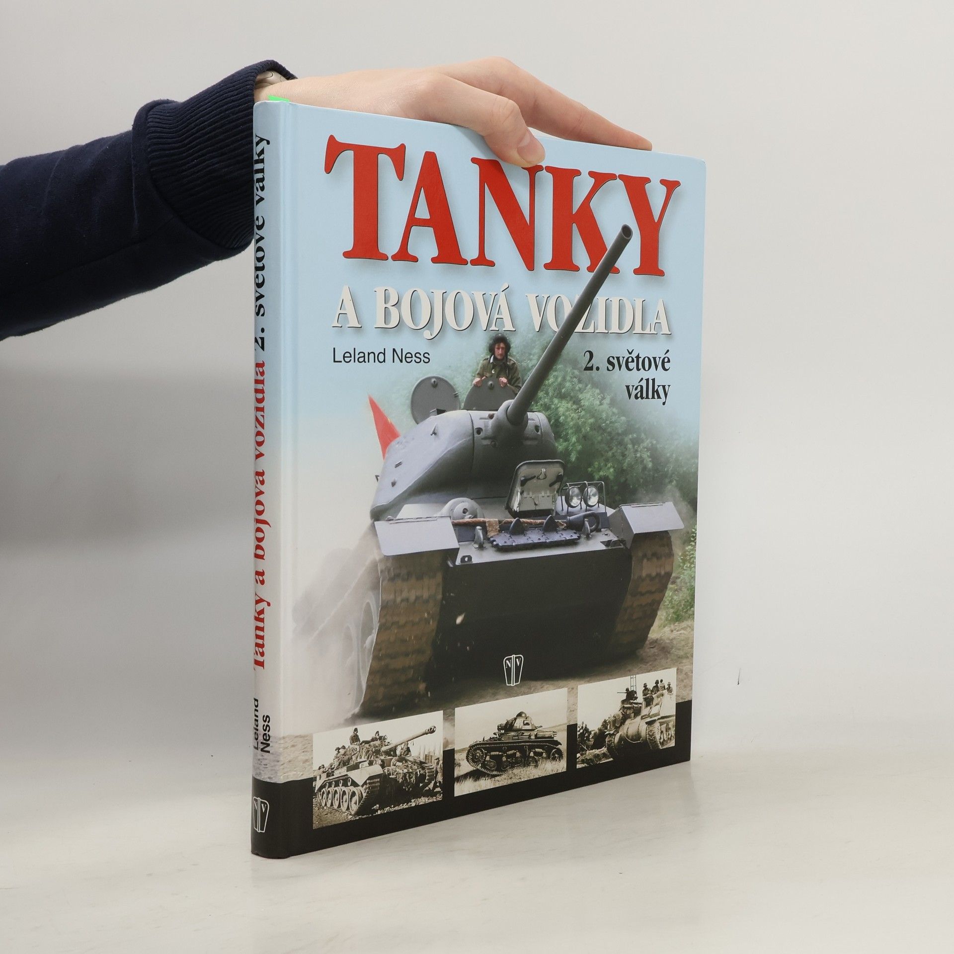 Leland S. Ness Tanky a bojová vozidla 2. světové války