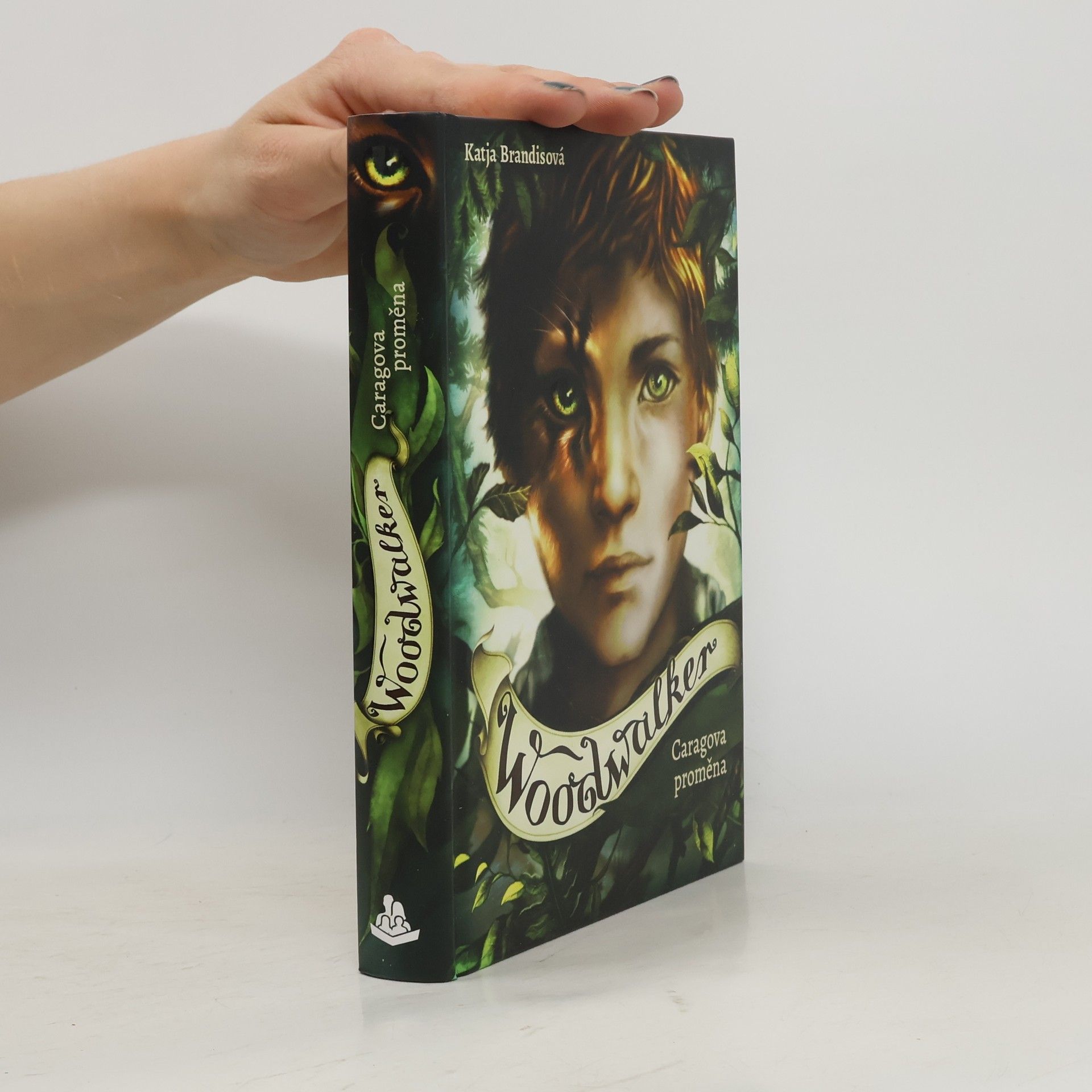 Katja Brandis Caragova proměna