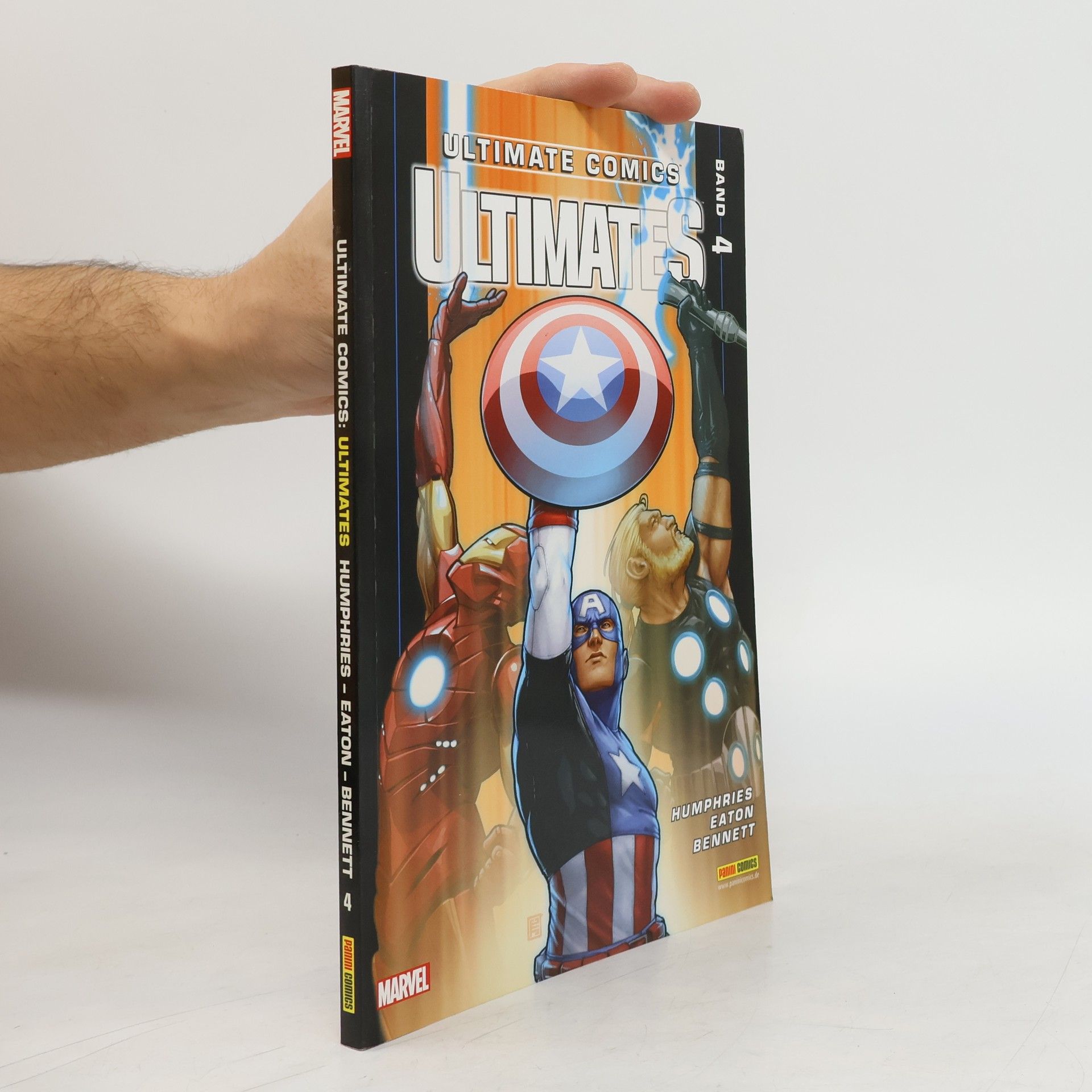 Various authors Ultimate Comics. Ultimates 4