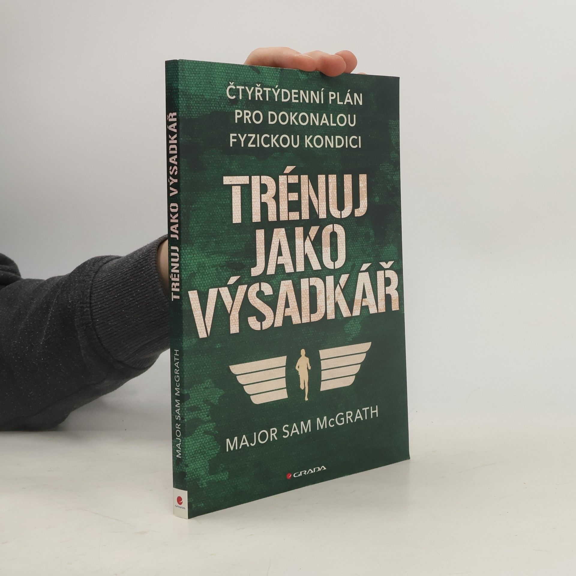 Sam McGrath Trénuj jako výsadkář