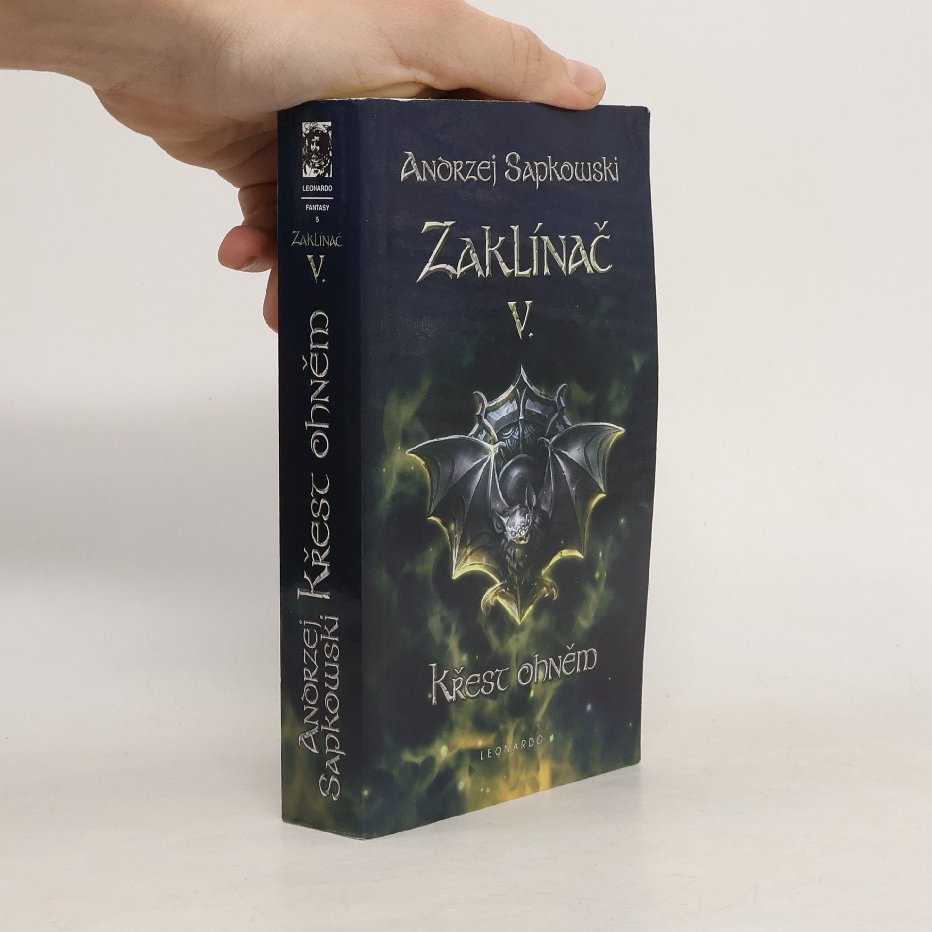 Andrzej Sapkowski Zaklínač V.