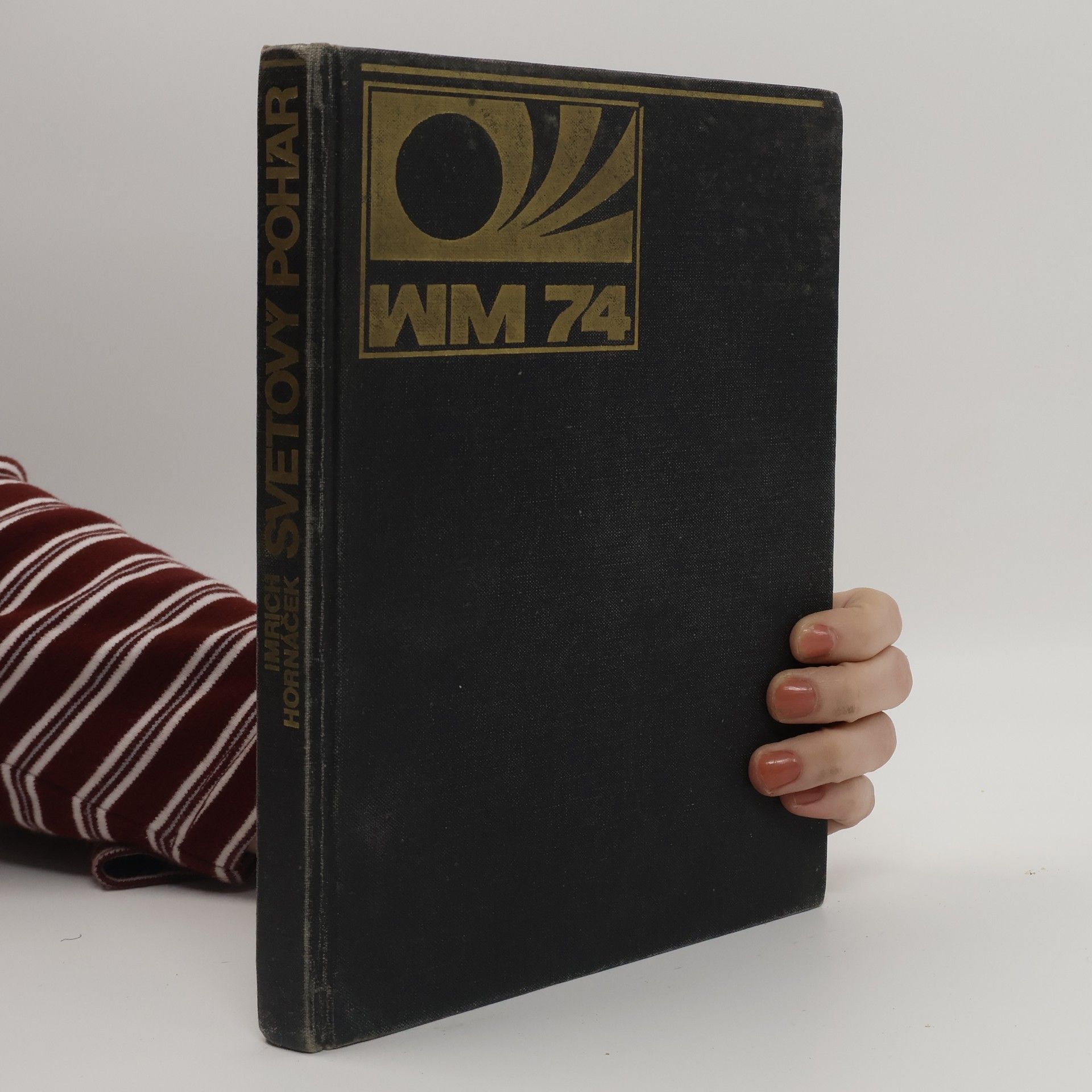 Imrich Hornáček Svetový pohár. 10 futbalových šampionátov