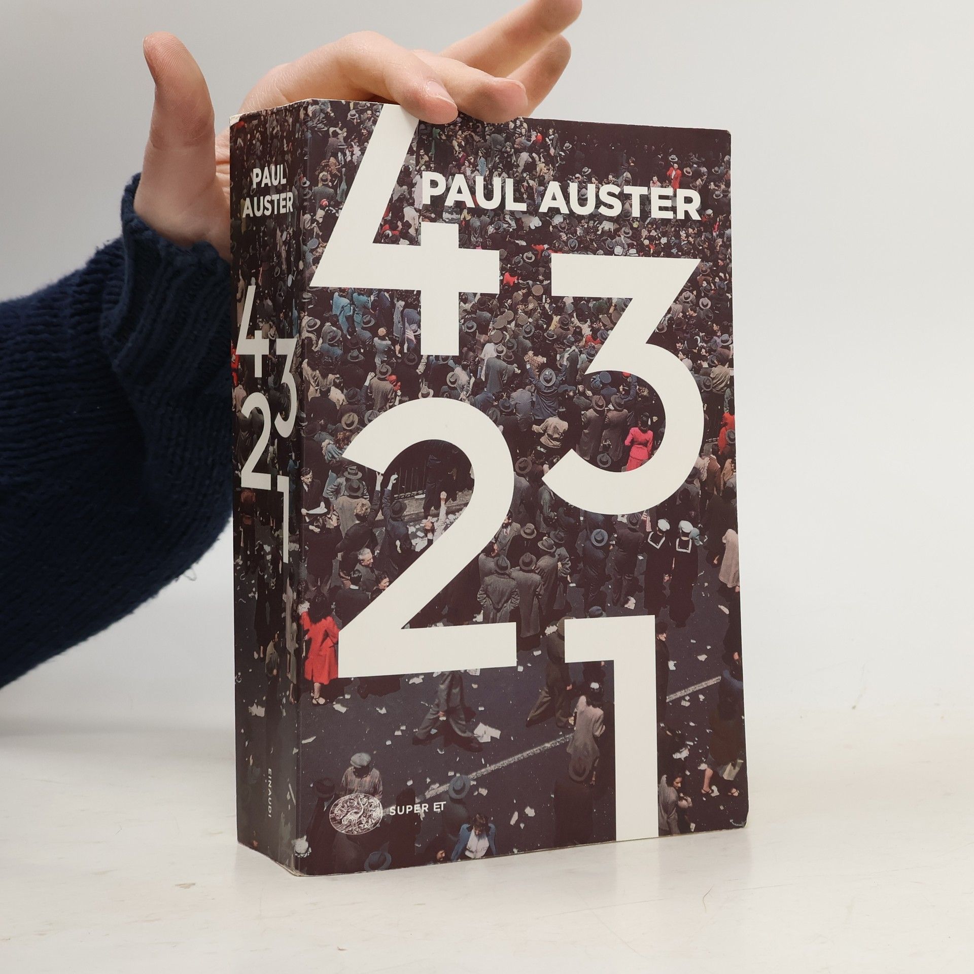 Paul Auster 4 3 2 1