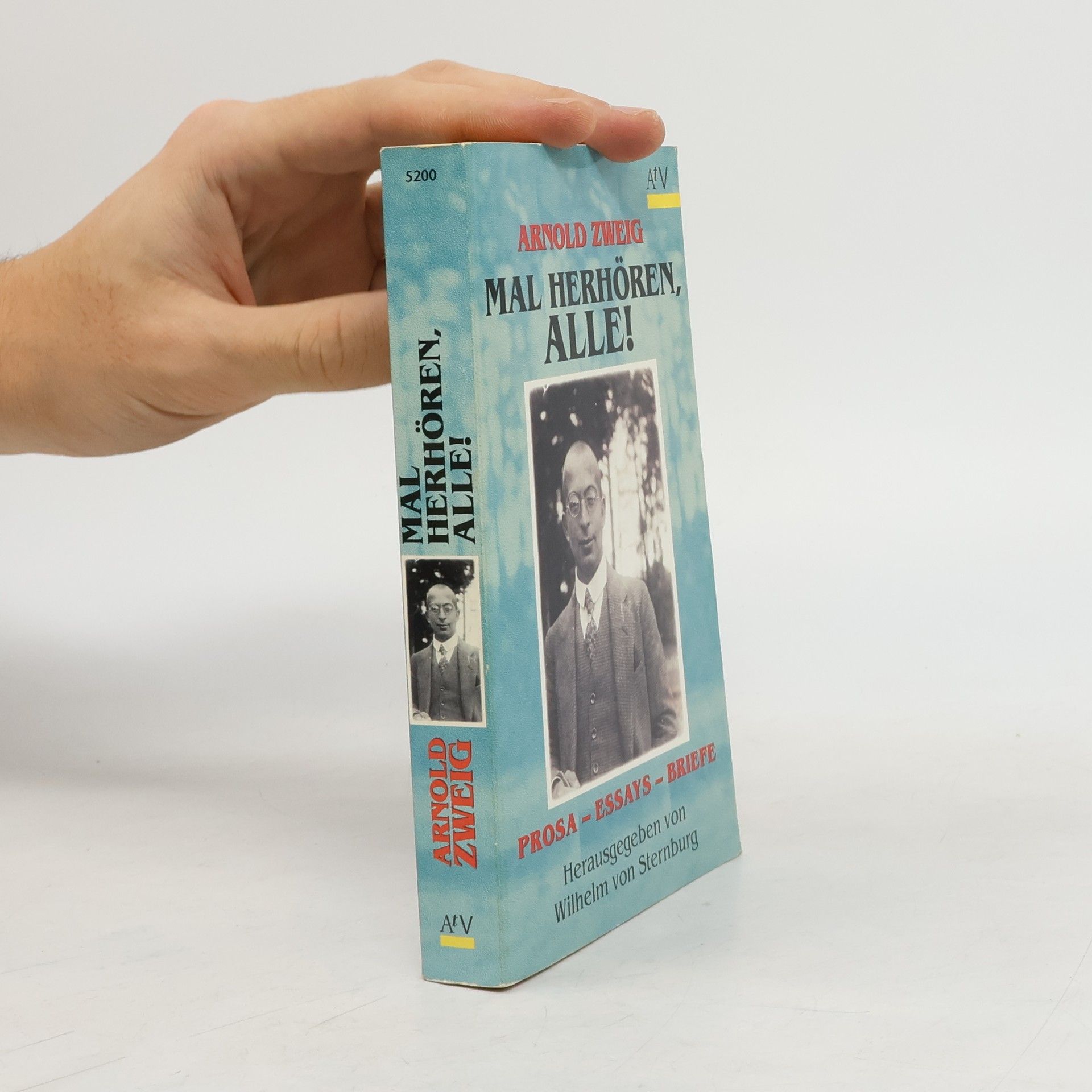 Mal herhören, alle!