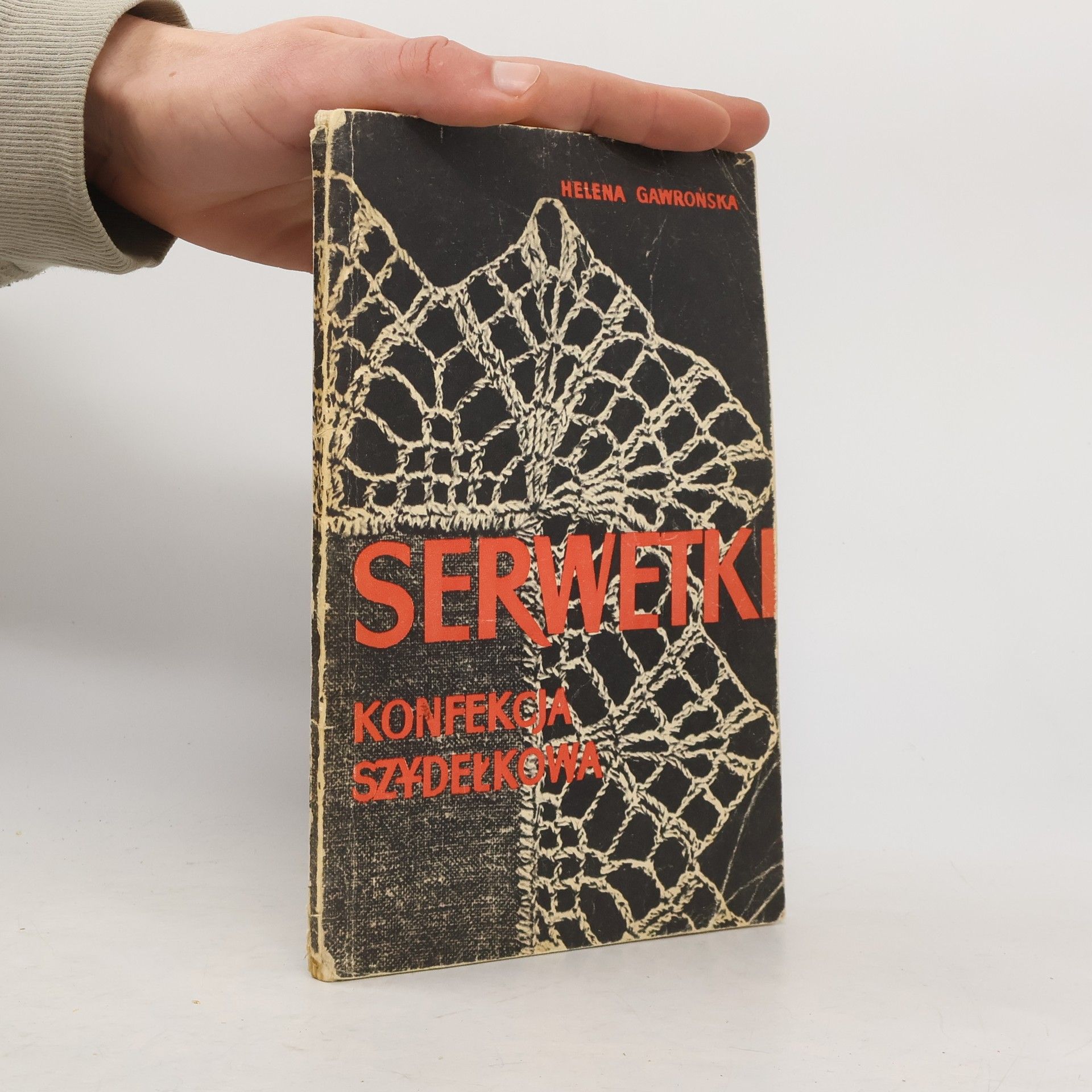 Helena Gawrońska Serwetki. Konfekcja Szydełkowa