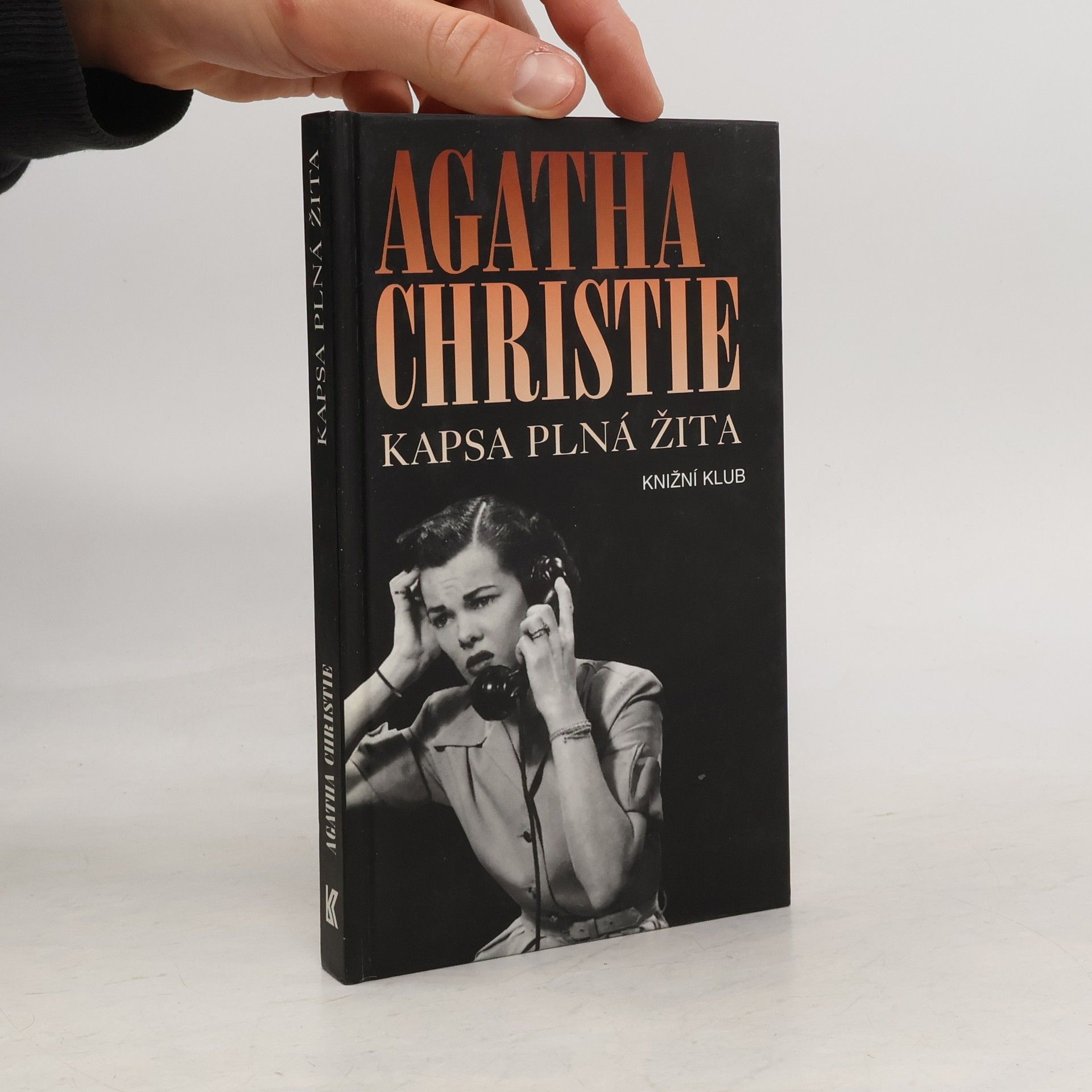 Agatha Christie Kapsa plná žita