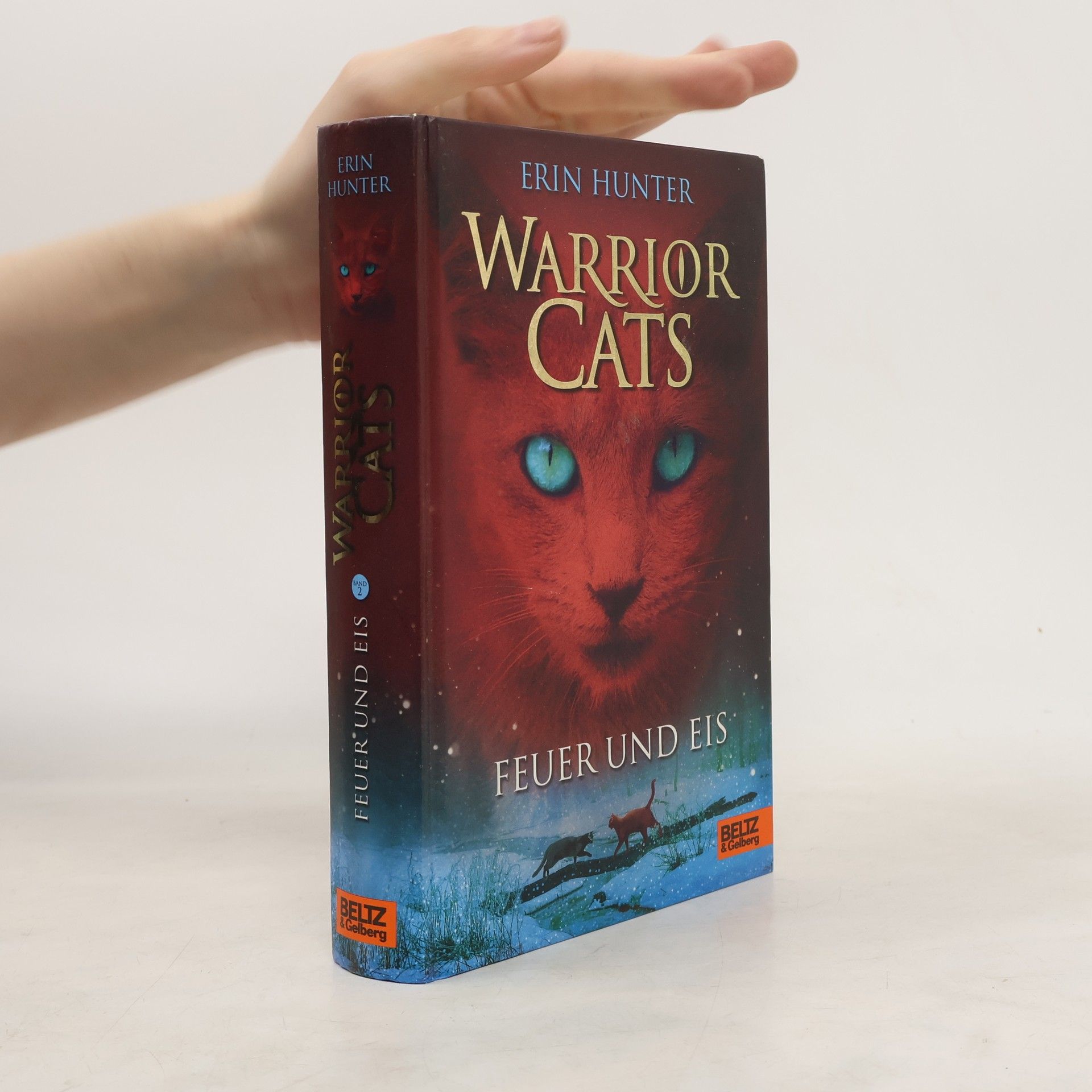 Erin Hunter Warrior Cats 2