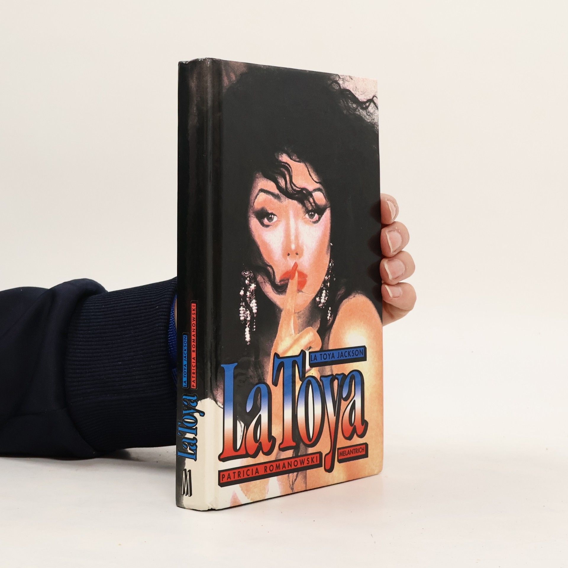 La Toya. Mládí v rodině Jacksonových