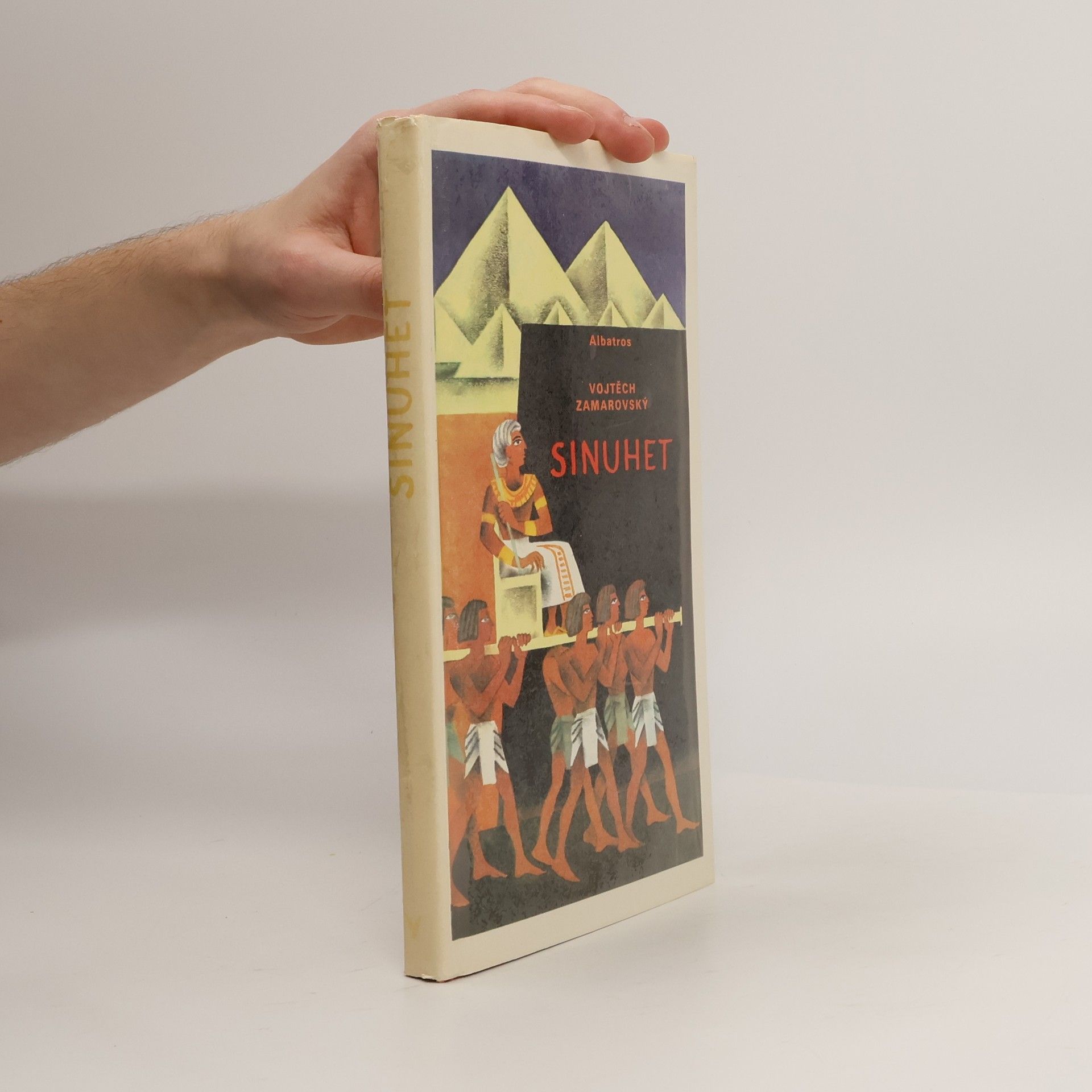 Vojtěch Zamarovský Sinuhet