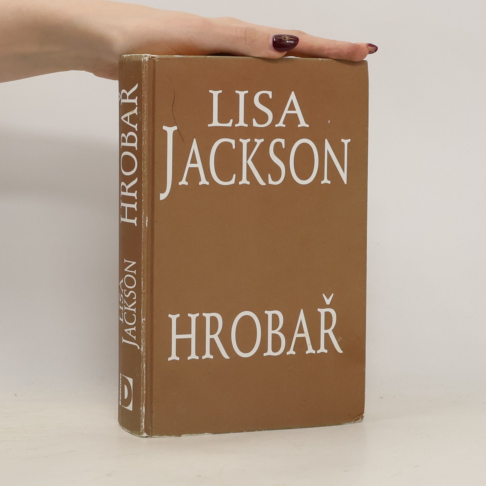 Lisa Jackson Hrobař