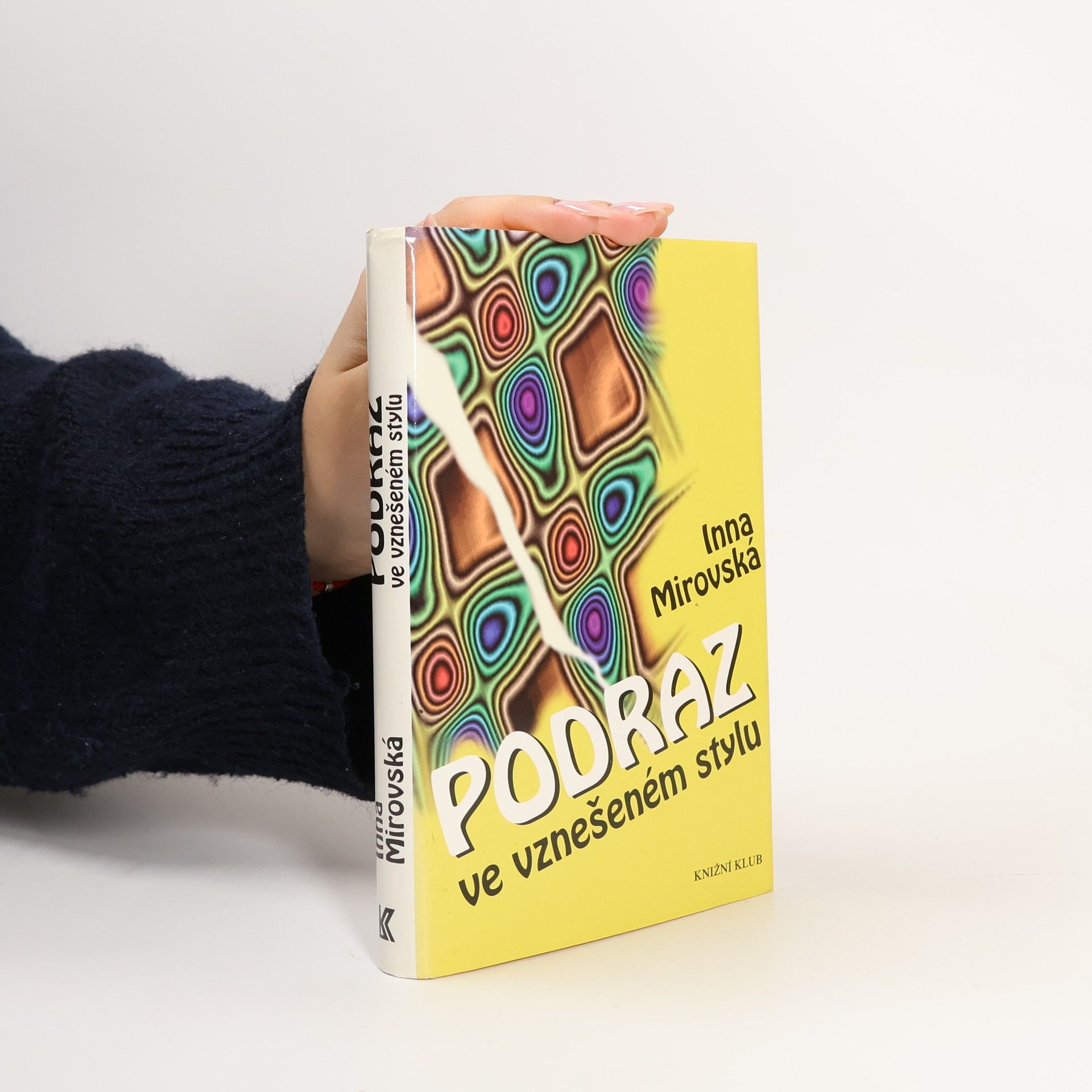 Inna Mirovská Podraz ve vznešeném stylu