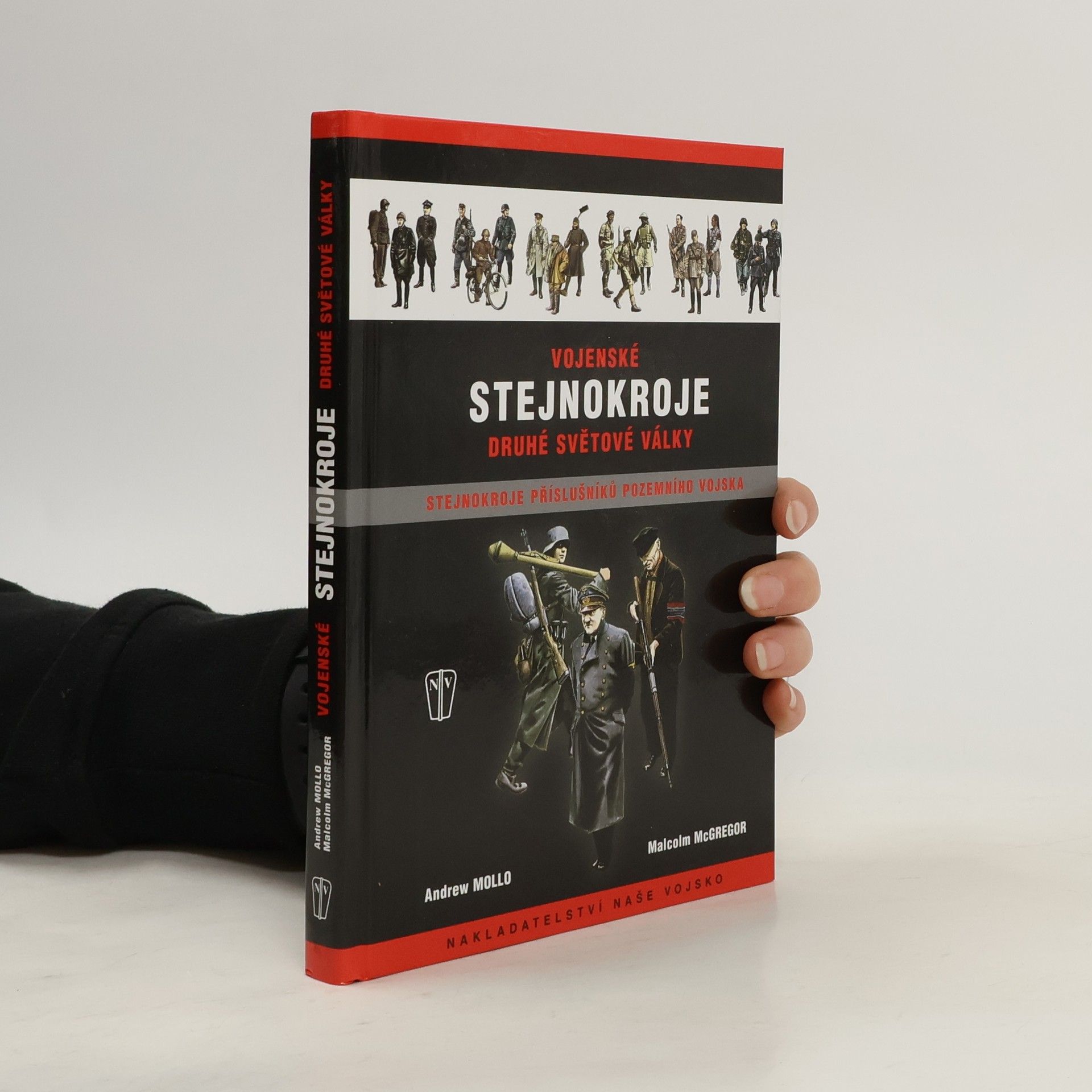 Andrew Mollo Vojenské stejnokroje druhé světové války: Stejnokroje příslušníků pozemního vojska