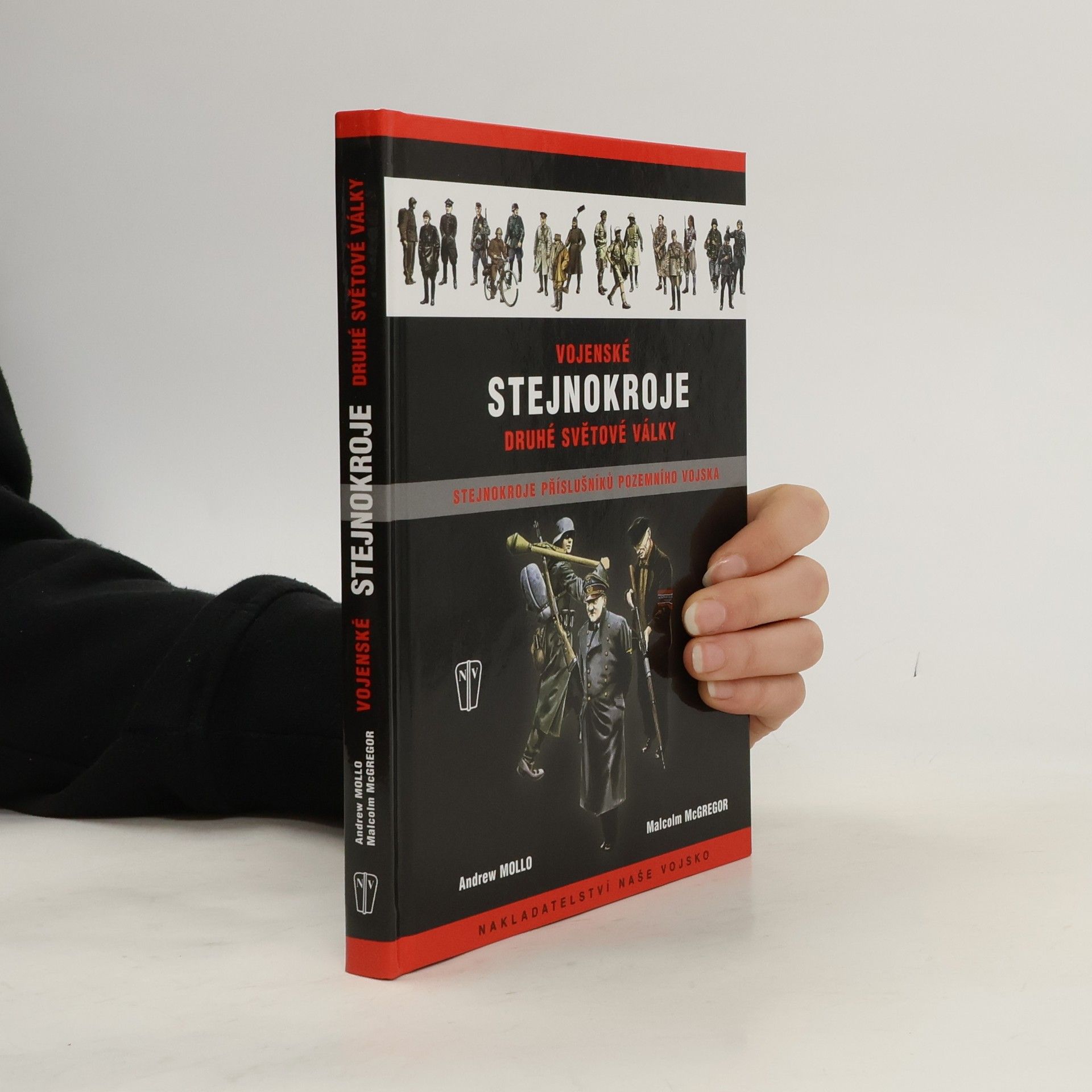 Andrew Mollo Vojenské stejnokroje druhé světové války: Stejnokroje příslušníků pozemního vojska