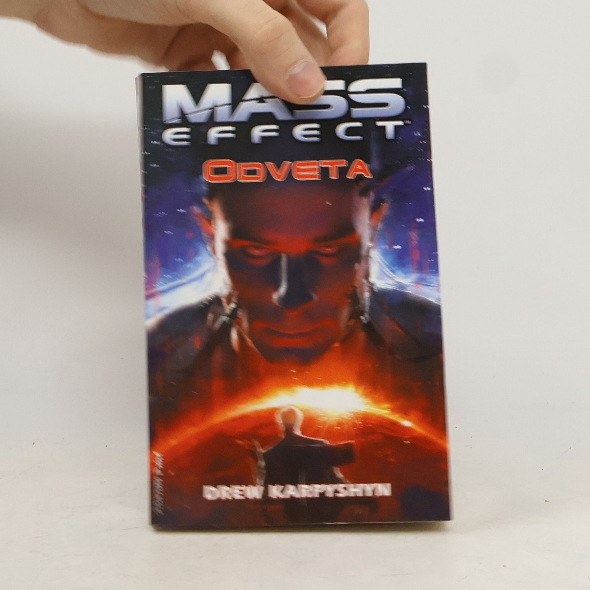 Drew Karpyshyn Mass Effect. Odveta