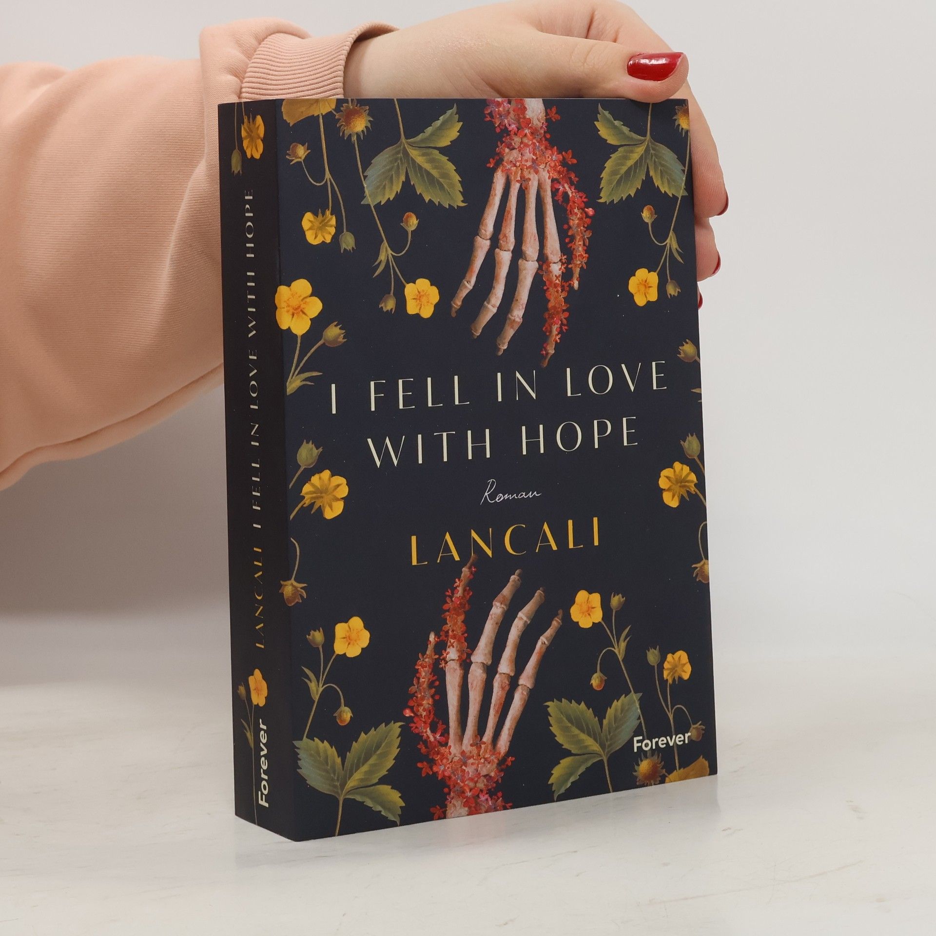 Lou-Andrea Callewaert I Fell In Love With Hope
