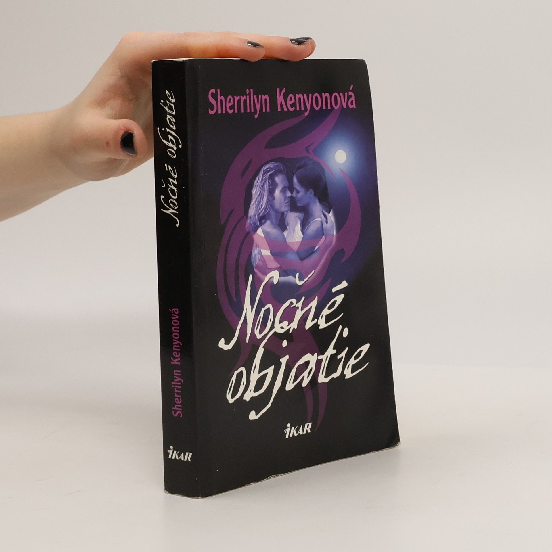 Kinley MacGregor Nočné objatie