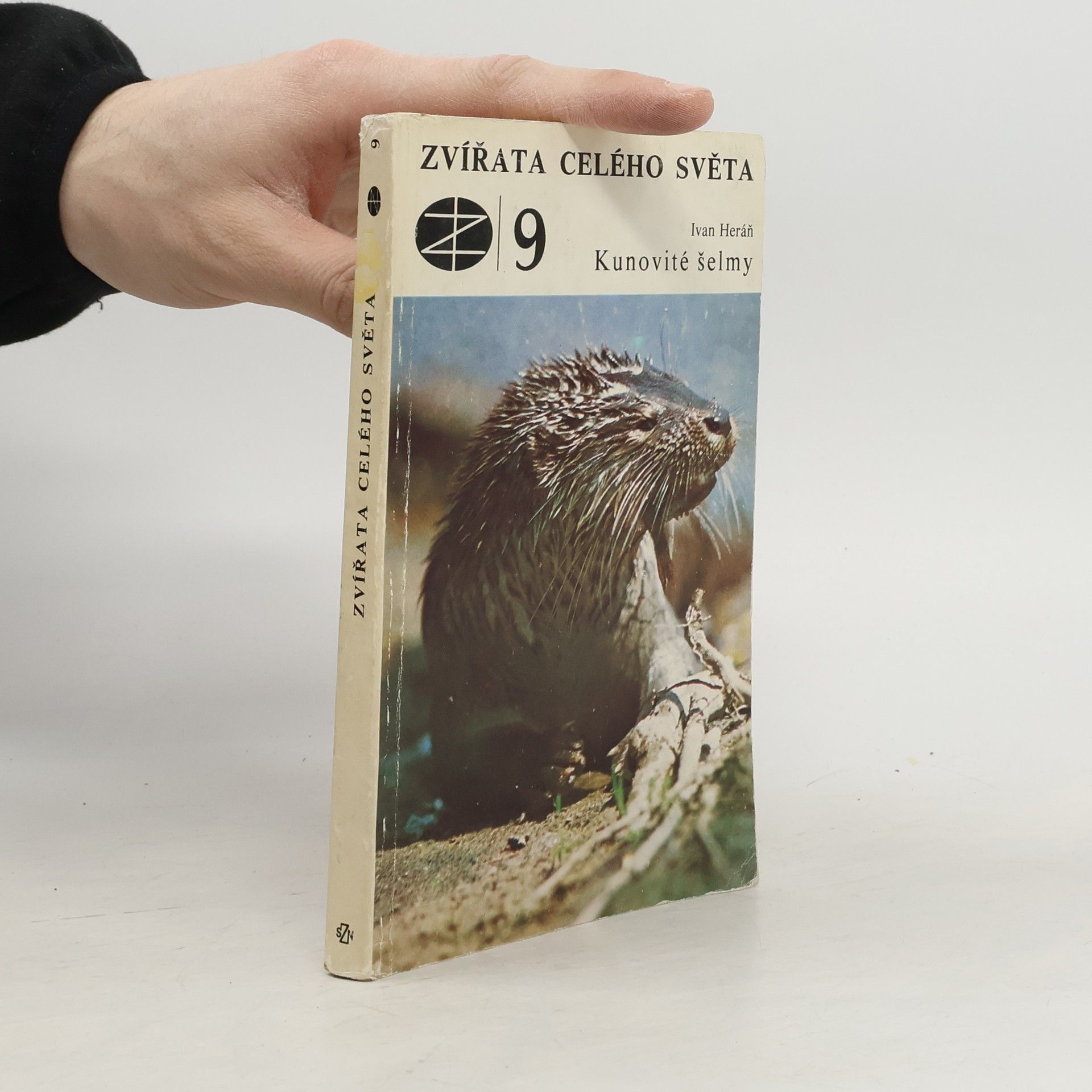 Ivan Heráň Zvířata celého světa 9. Kunovité šelmy