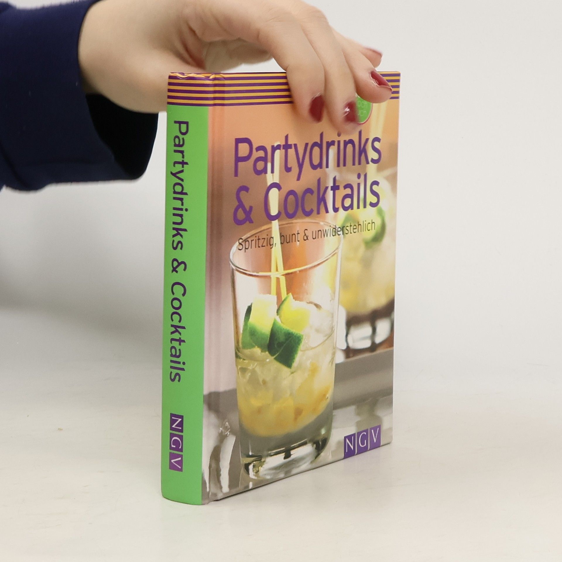Kolektiv autorů Partydrinks & Cocktails