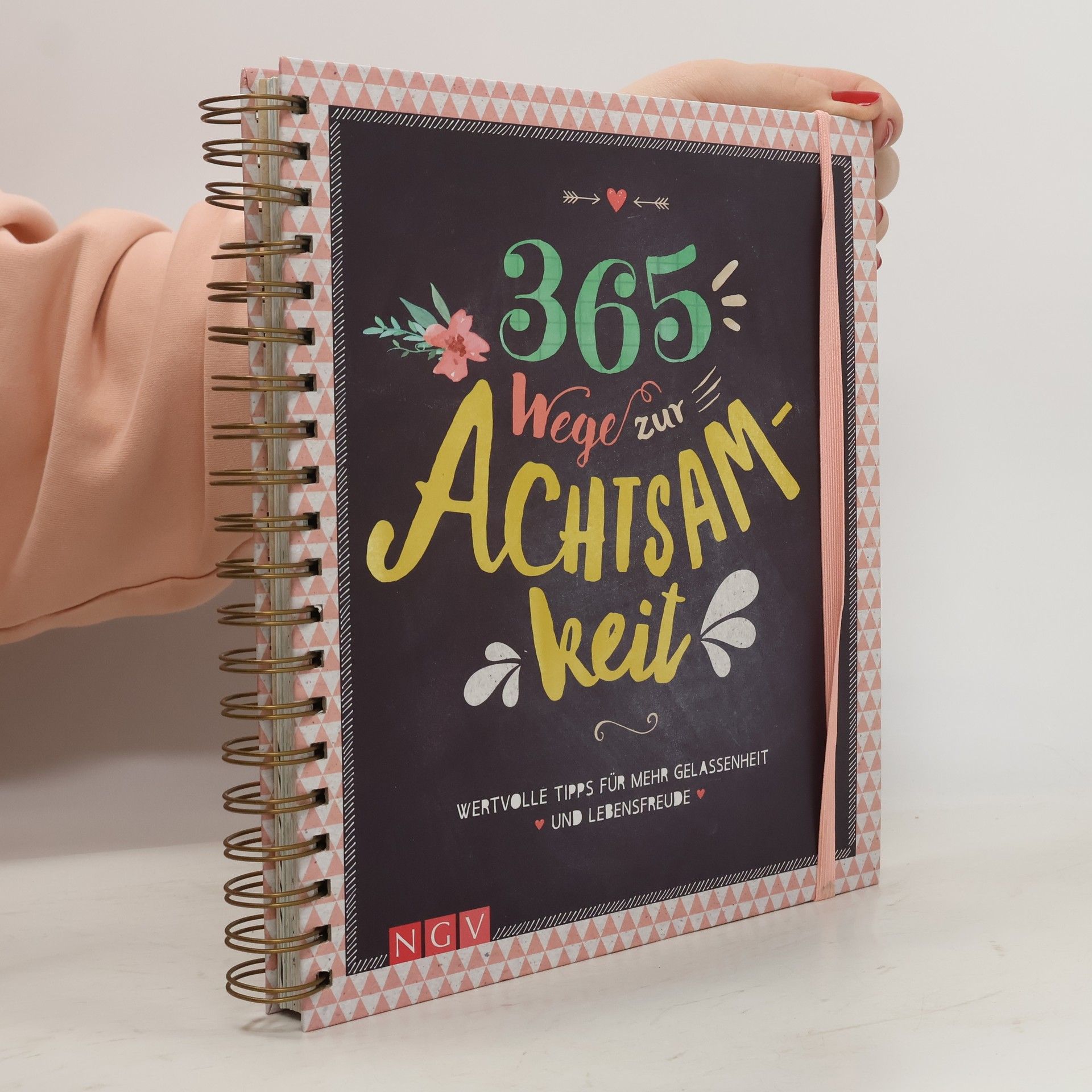 Julia Voigtla nder 365 Wege zur Achtsamkeit