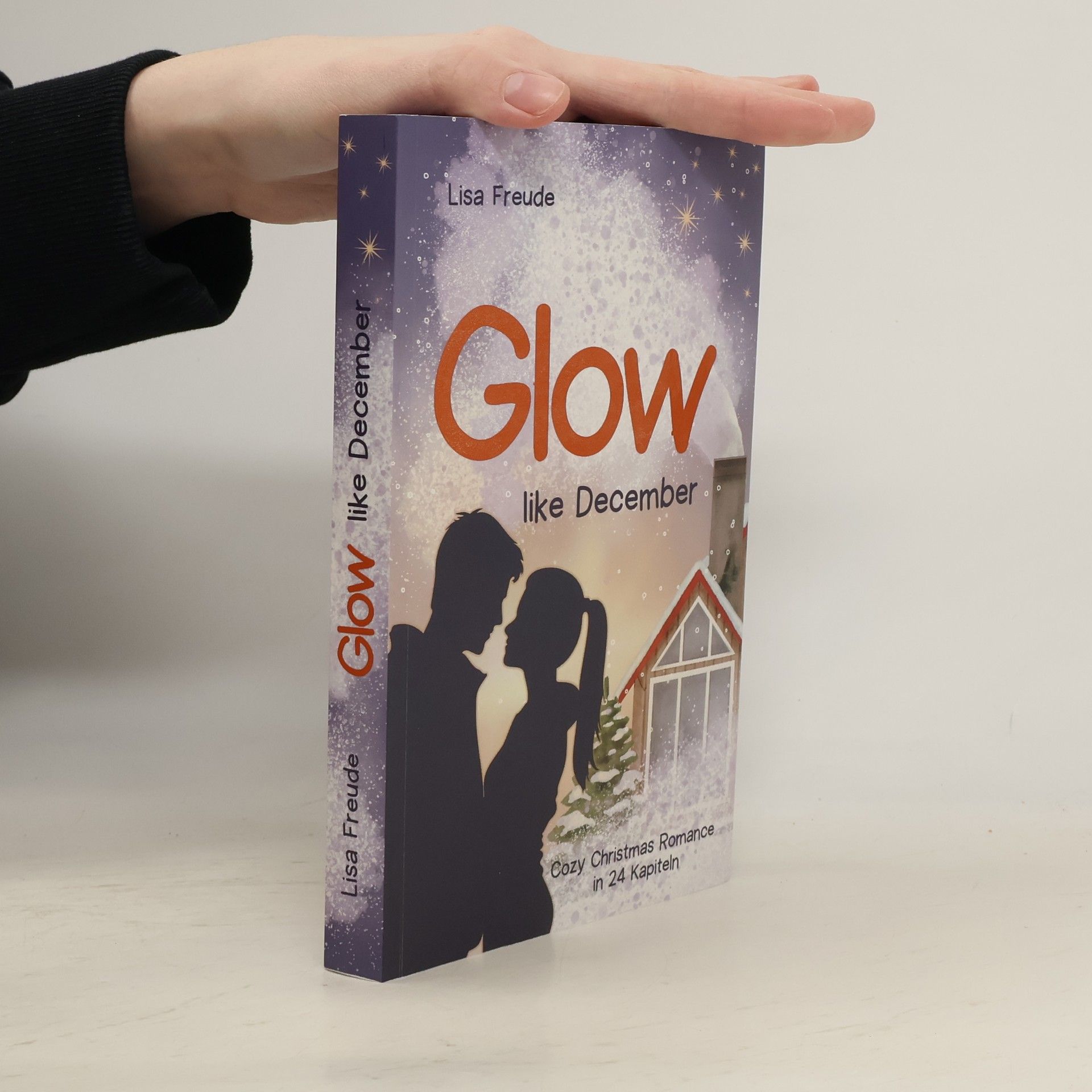 Lisa Freude Glow like December