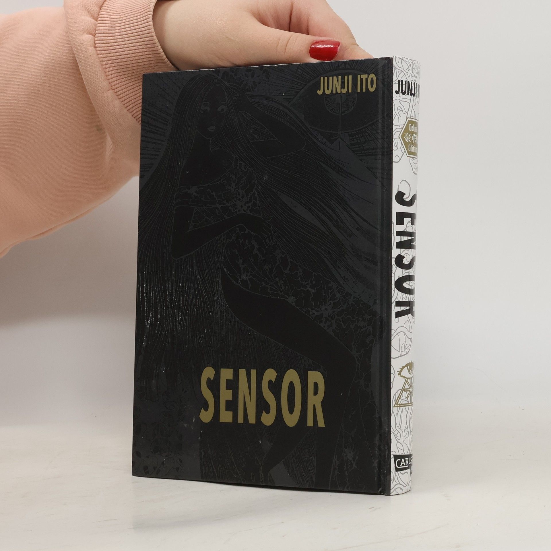Džundži Itó Sensor