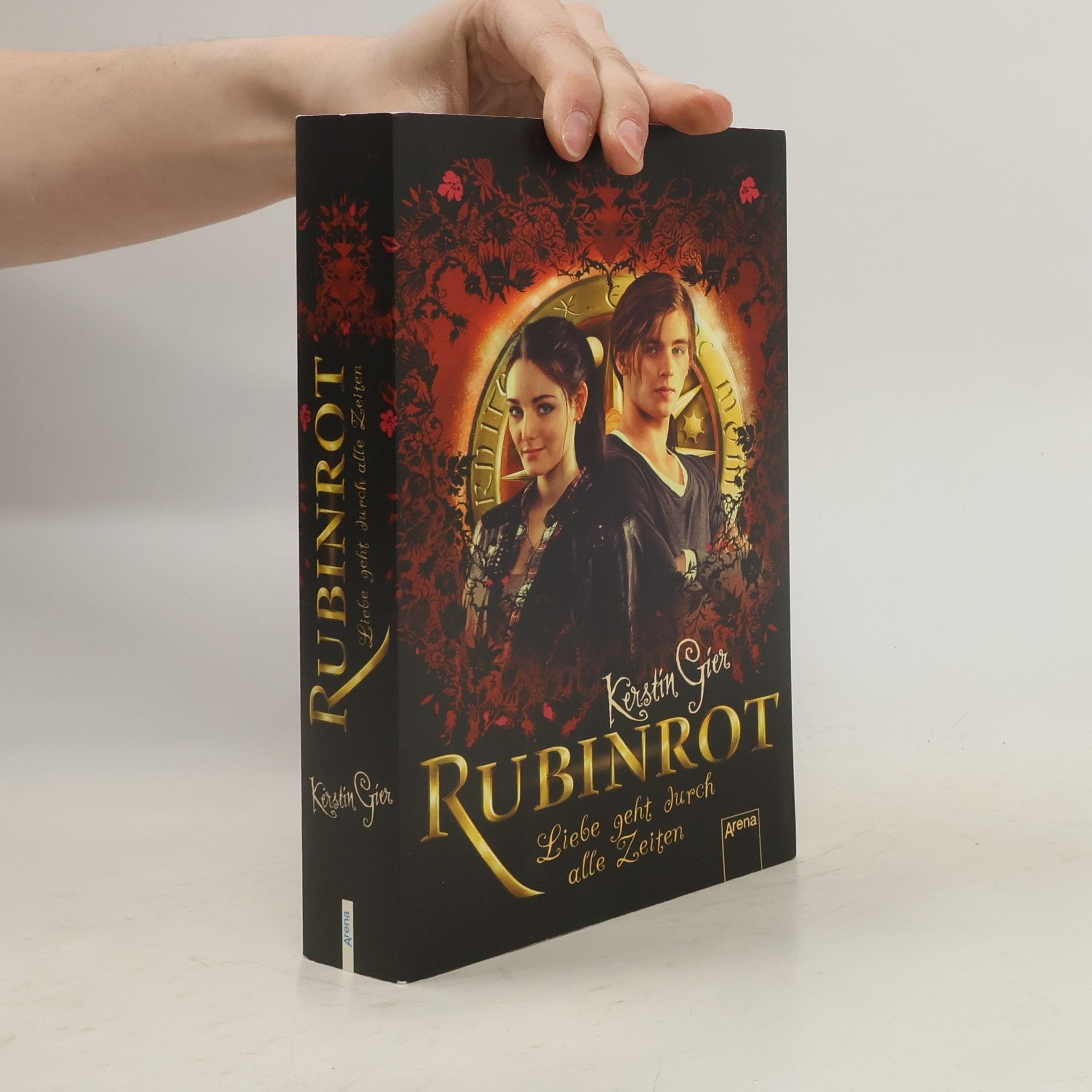 Kerstin Gier Rubinrot. Liebe geht durch alle Zeiten