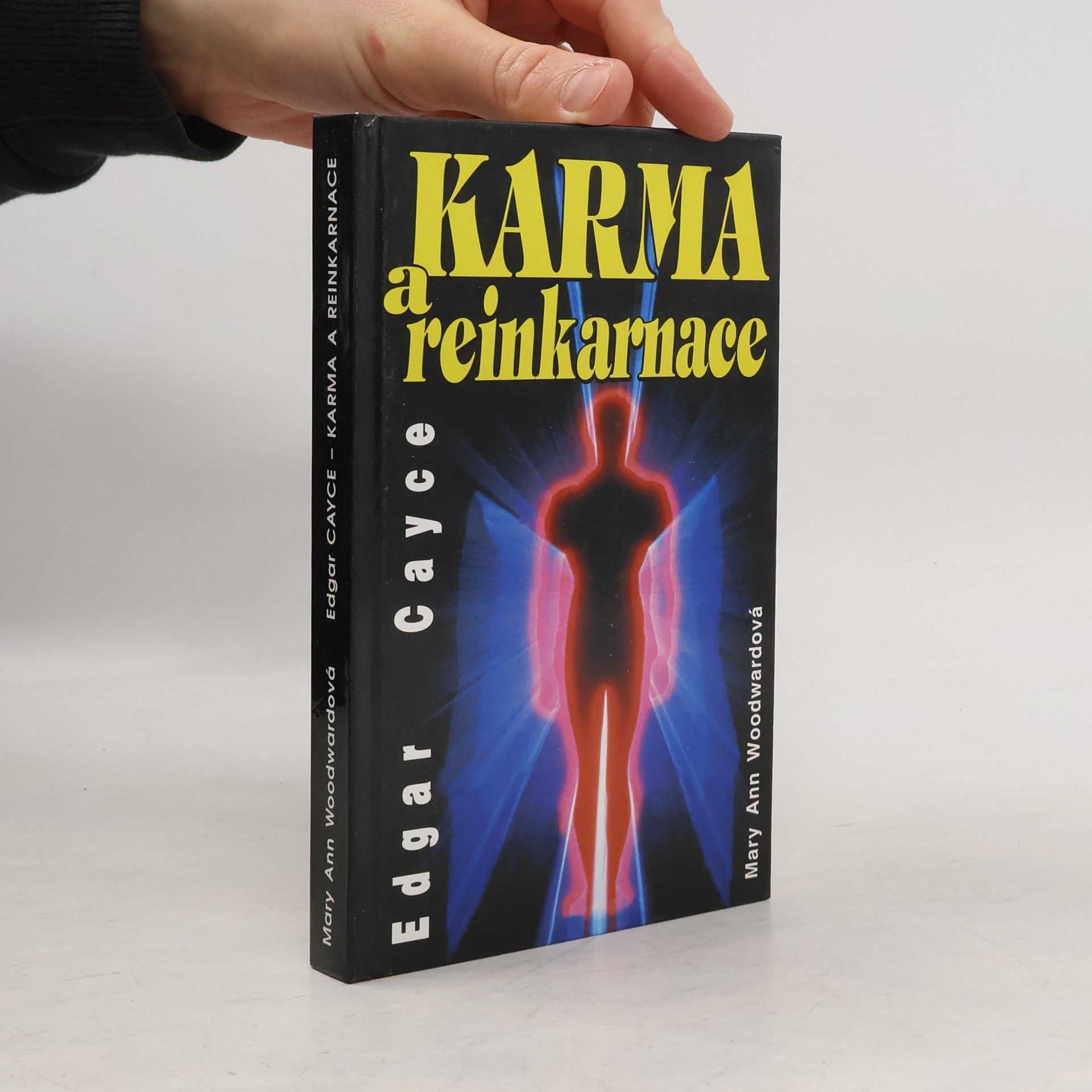 Mary Ann Woodward Edgar Cayce : karma a reinkarnace