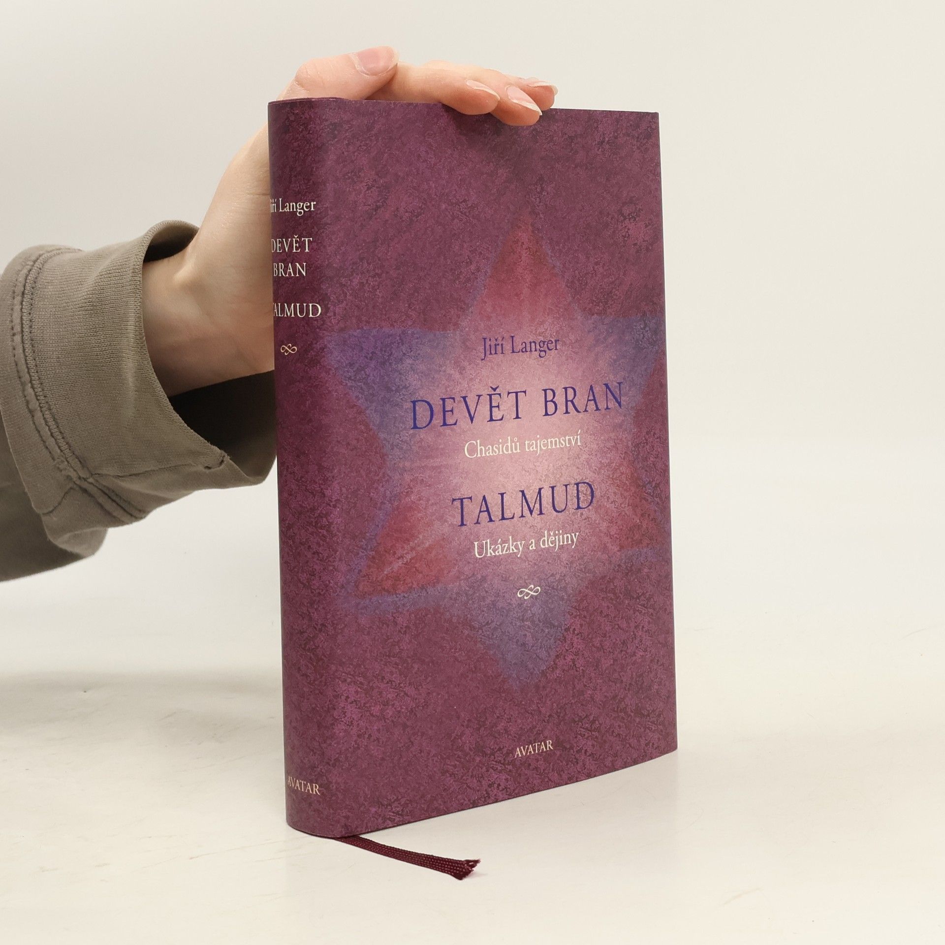 Devět bran: Chasidů tajemství ; Talmud: Ukázky a dějiny