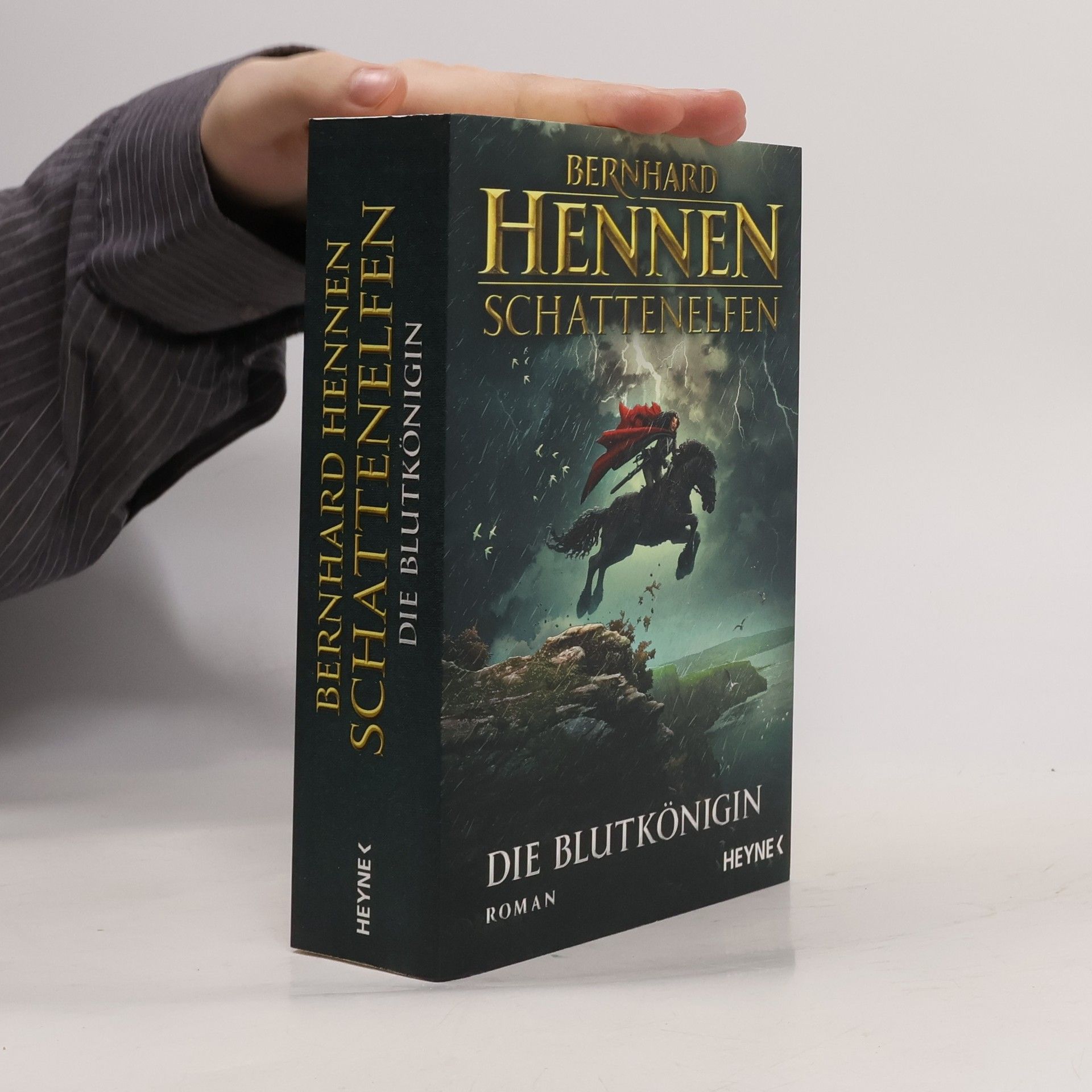 Bernhard Hennen Die Blutkönigin