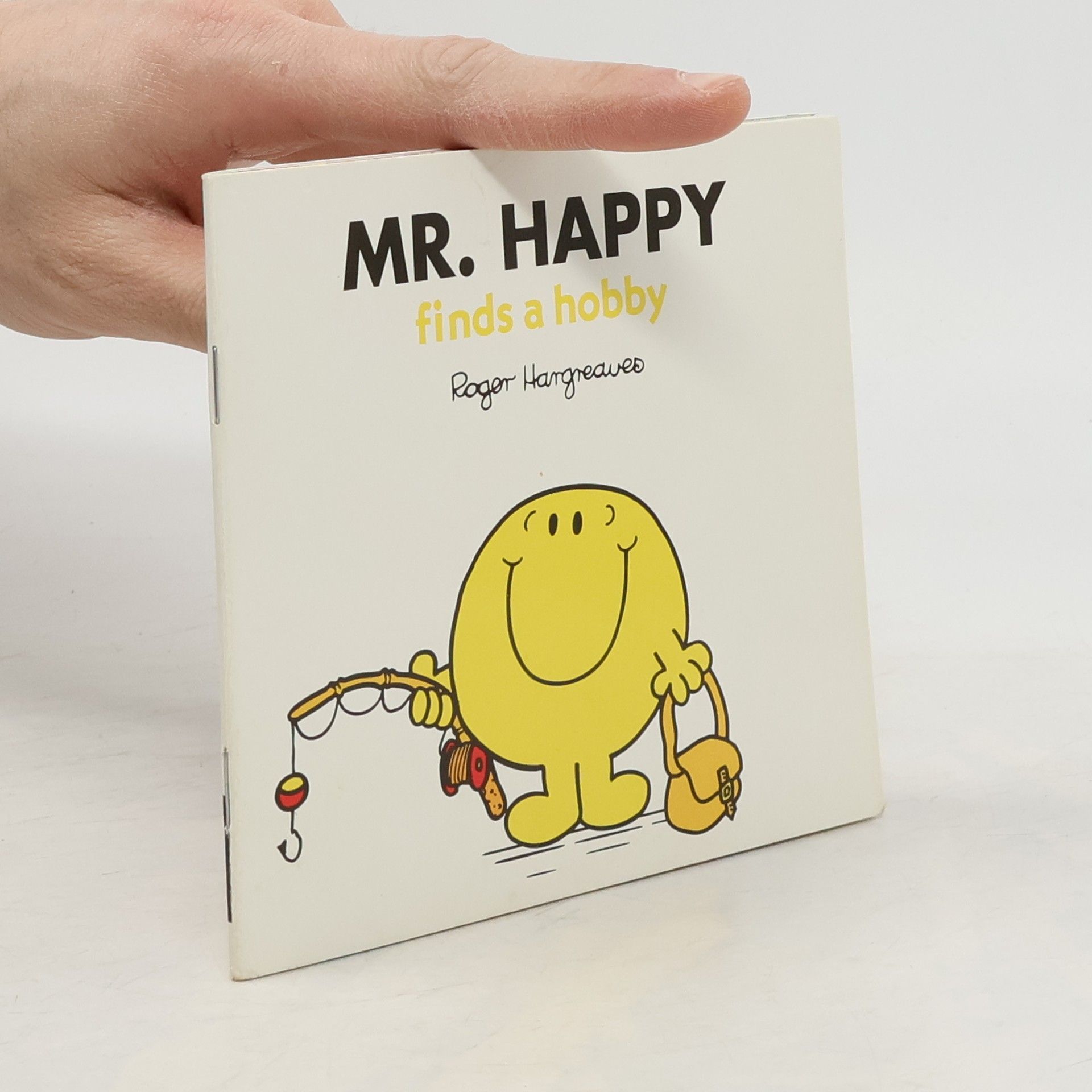 Roger Hargreaves Mr. Happy Finds a Hobby