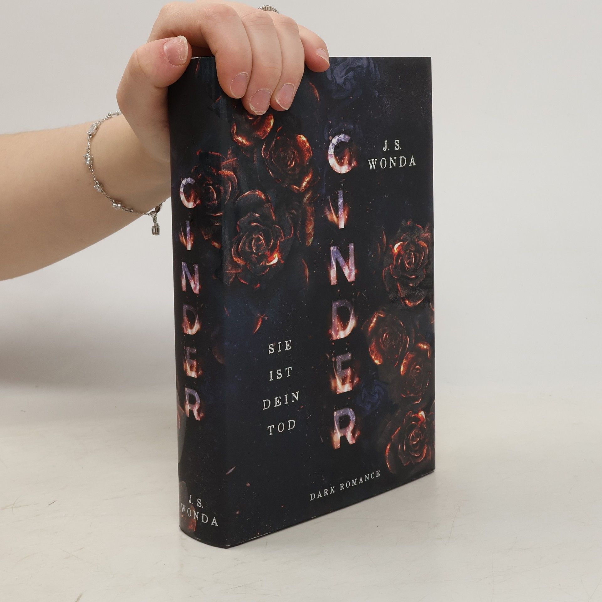 Jane S. Wonda Cinder