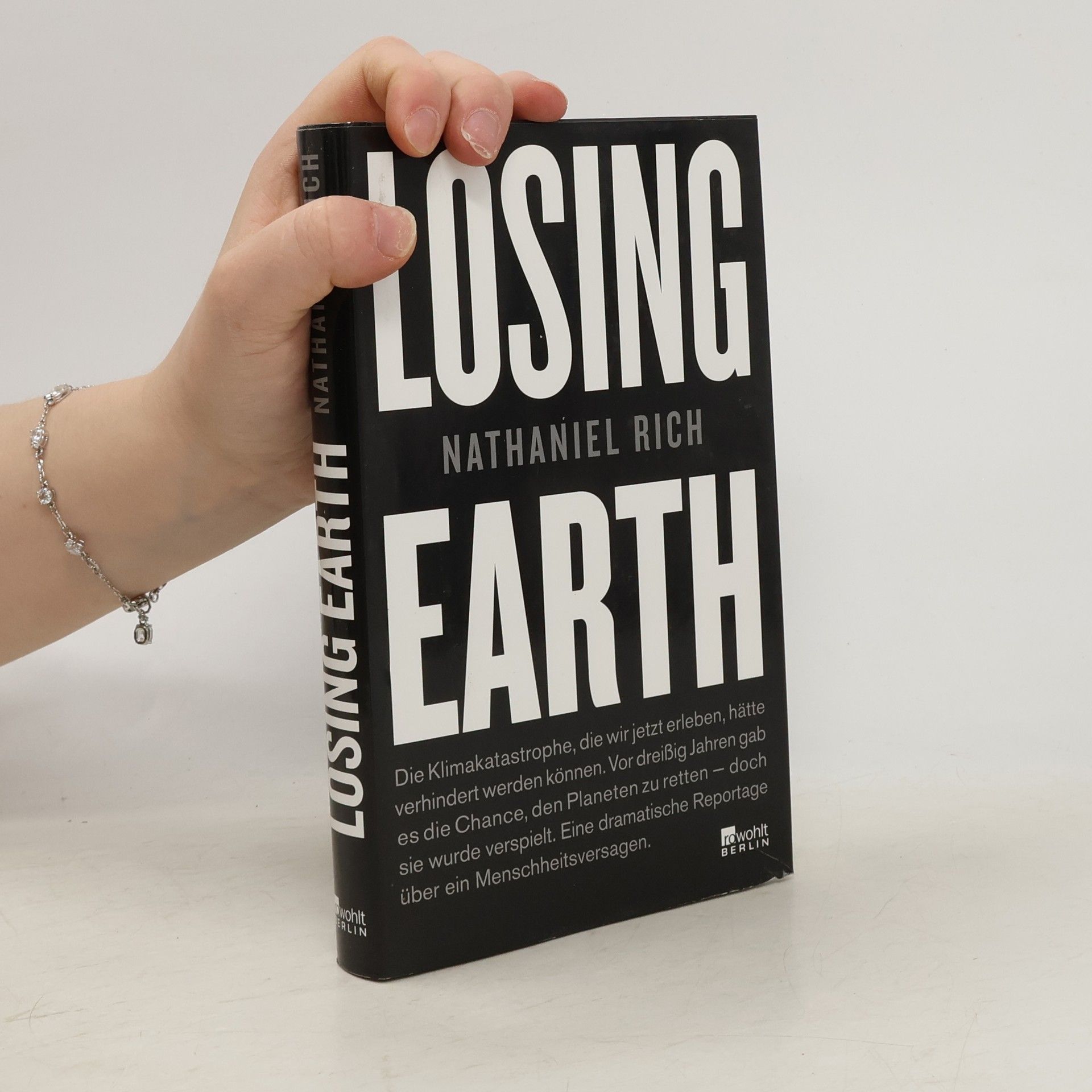 Losing earth