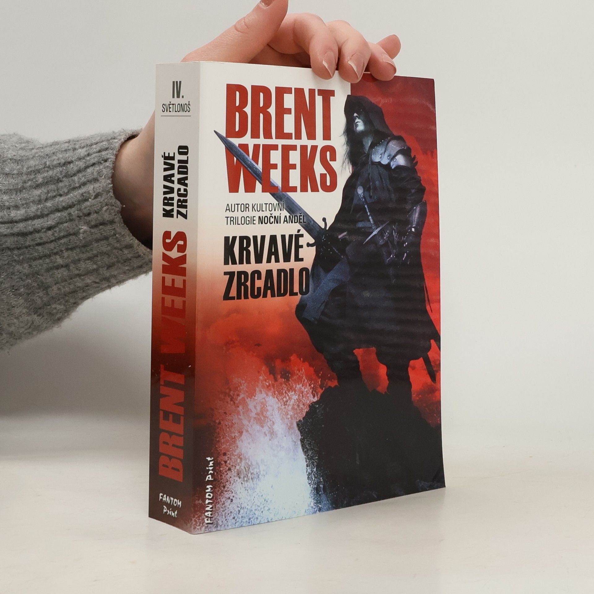 Brent Weeks Krvavé zrcadlo