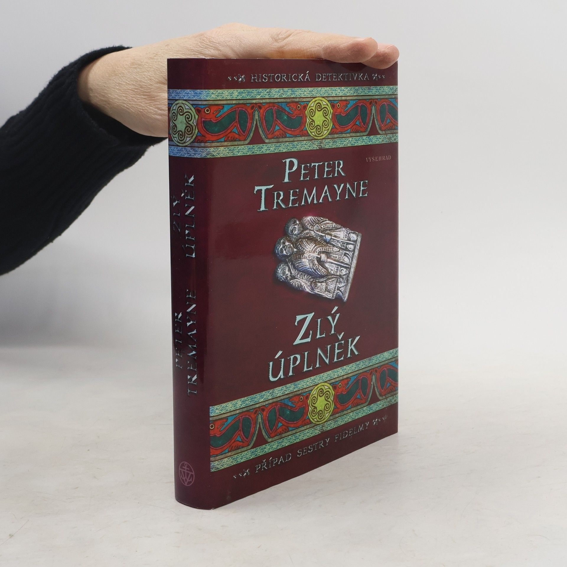 Peter Berresford Ellis Zlý úplněk. Případ sestry Fidelmy