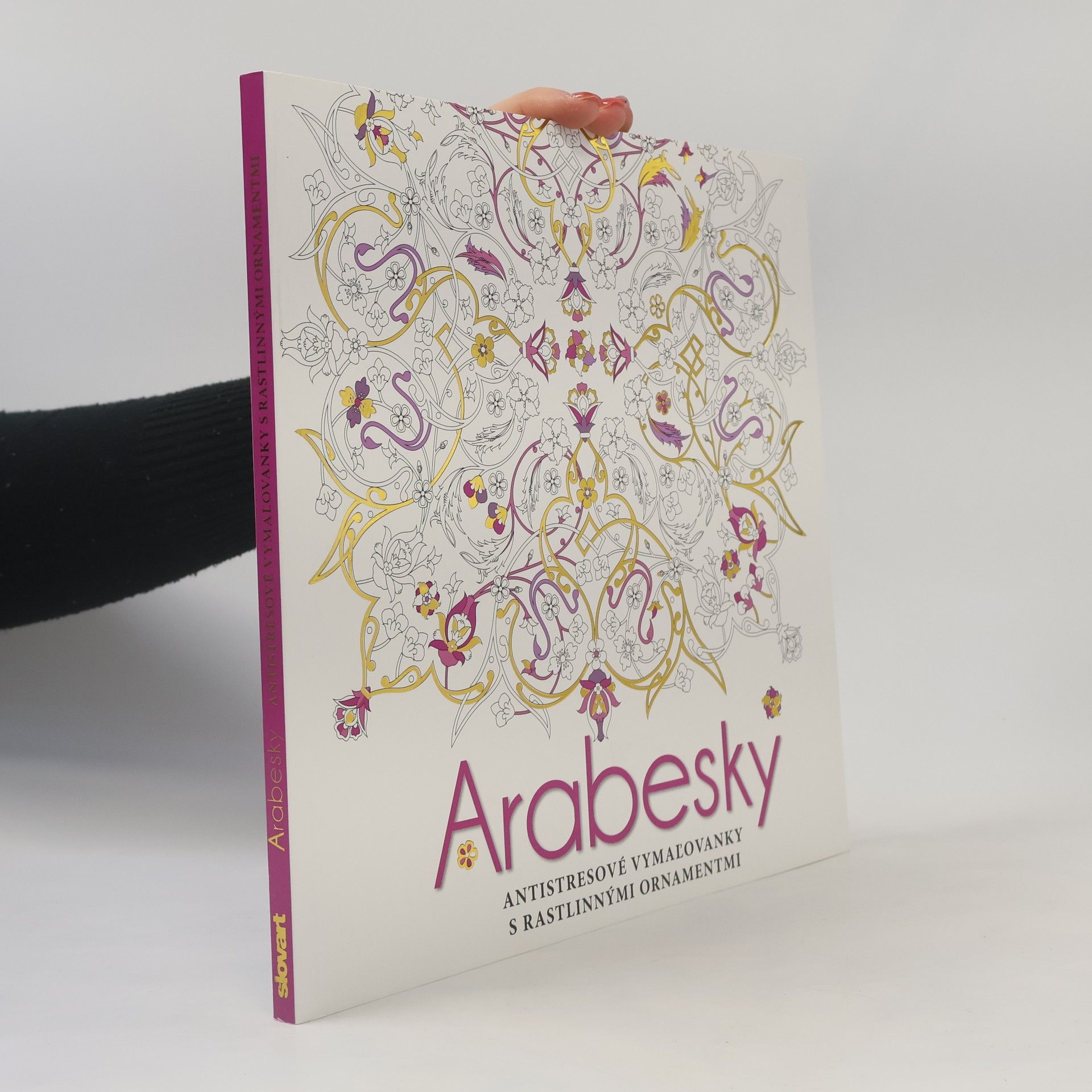 Maria Cucchi Arabesky : antistresové omalovánky