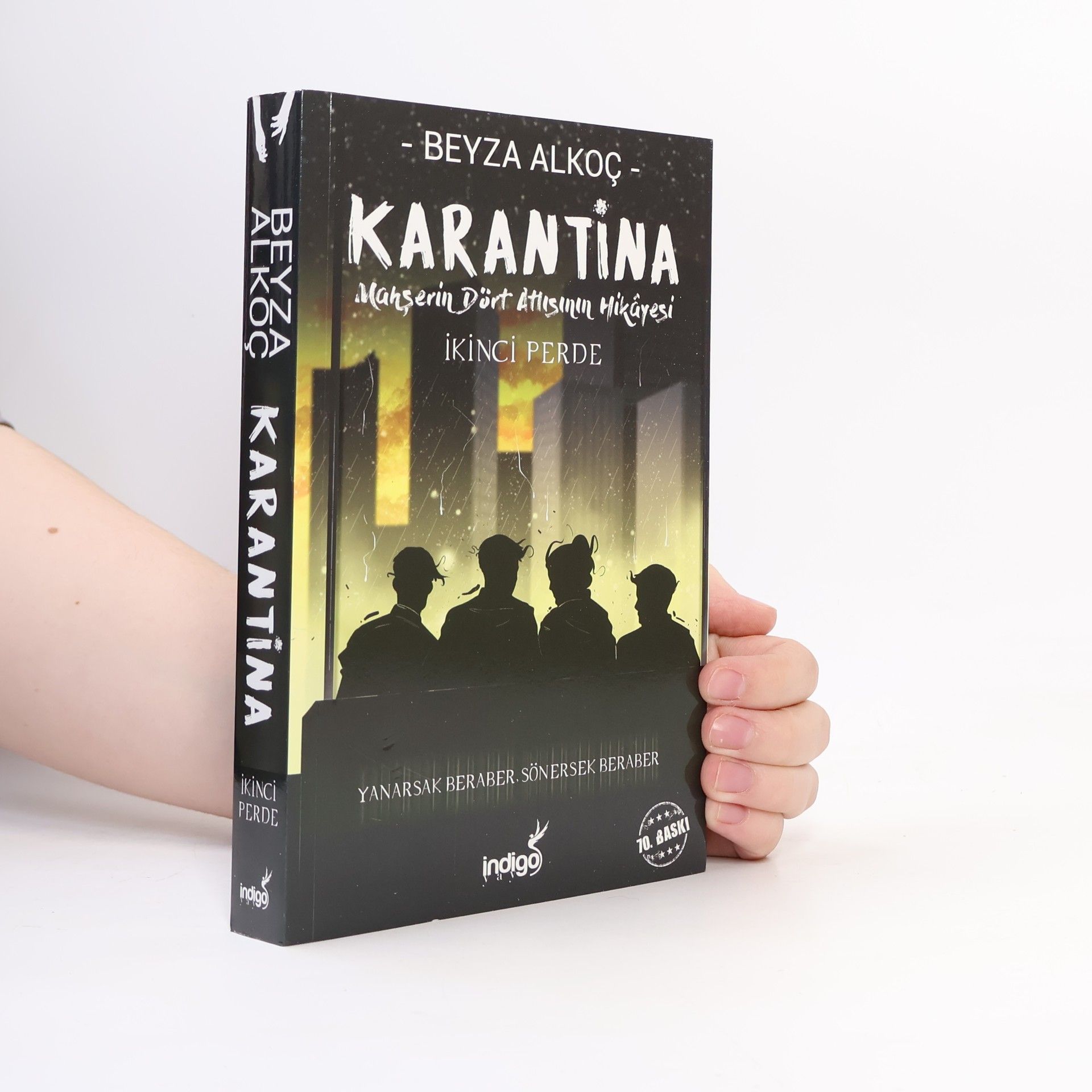 Beyza Alkoc Karantina - Mahserin Dört Atlisinin Hikayesi 2